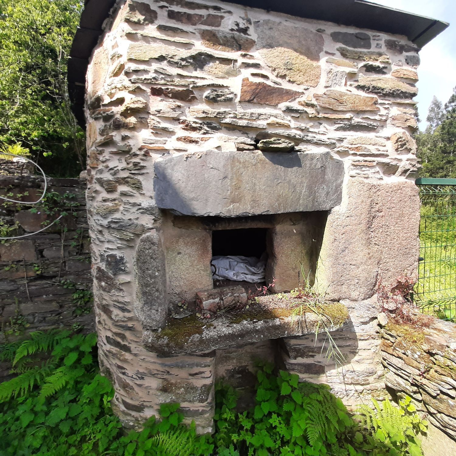 Propiedad en venta en Lugo, Viveiro