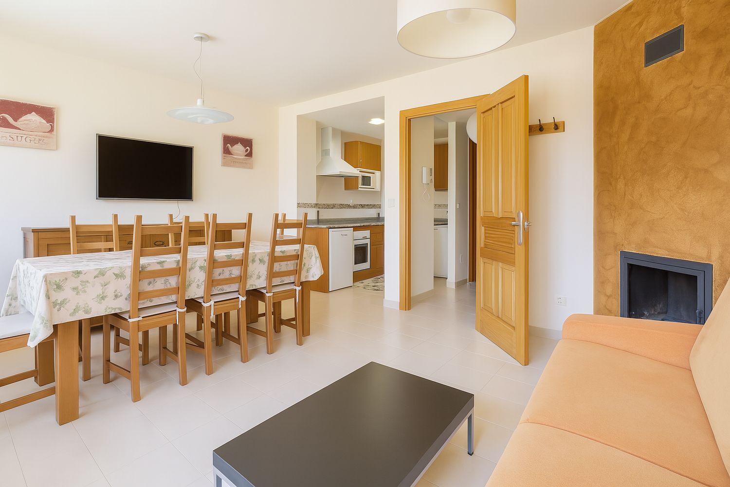 Propiedad en venta en León, Puebla de Lillo