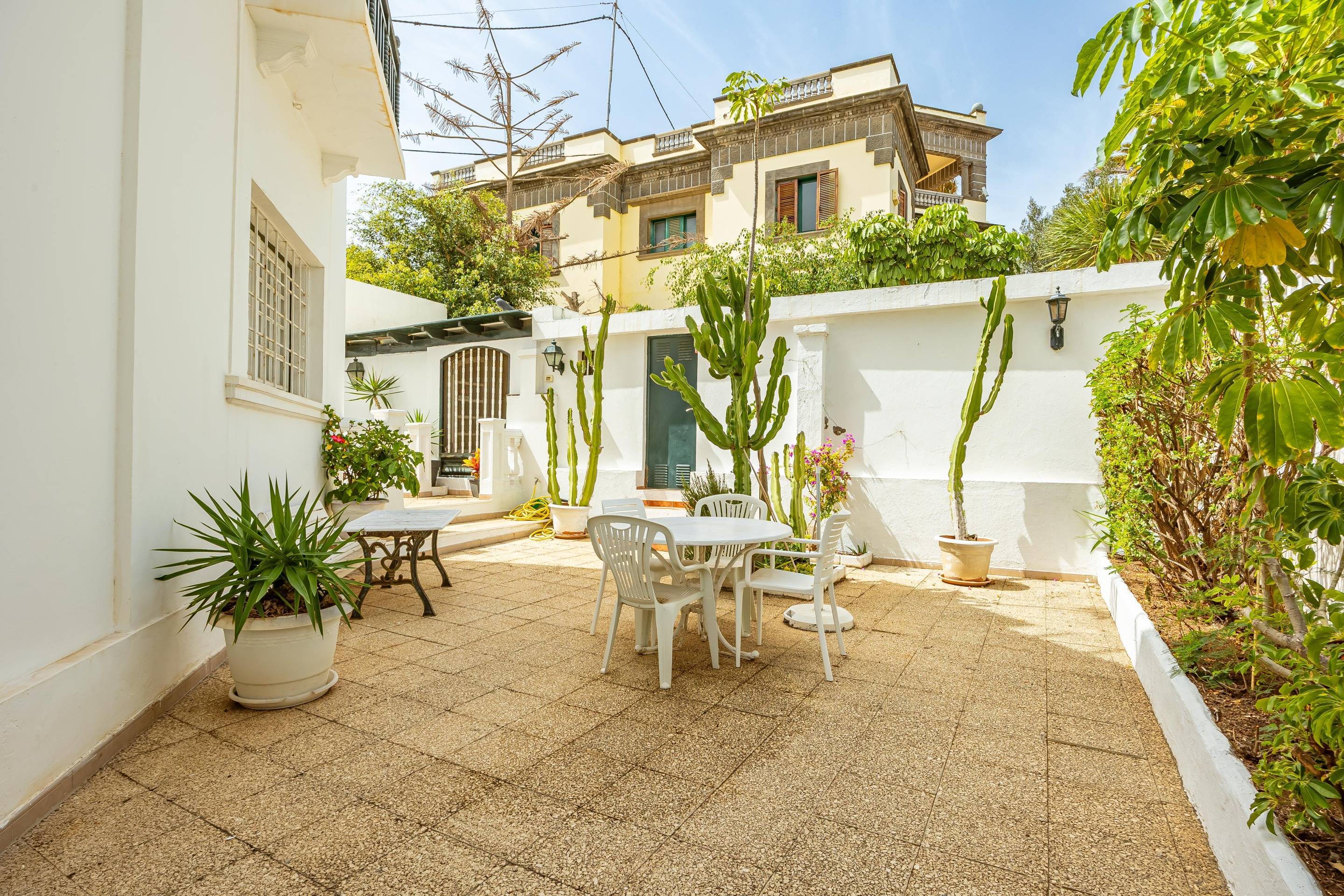 MARAVILLOSO CHALET INDEPENDIENTE EN VENTA EN CIUDAD JARDÍN