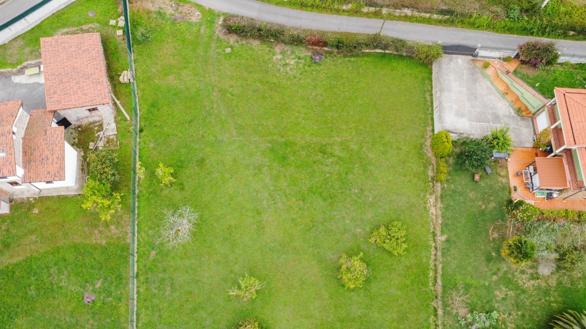 Plot in Corvera de Asturias