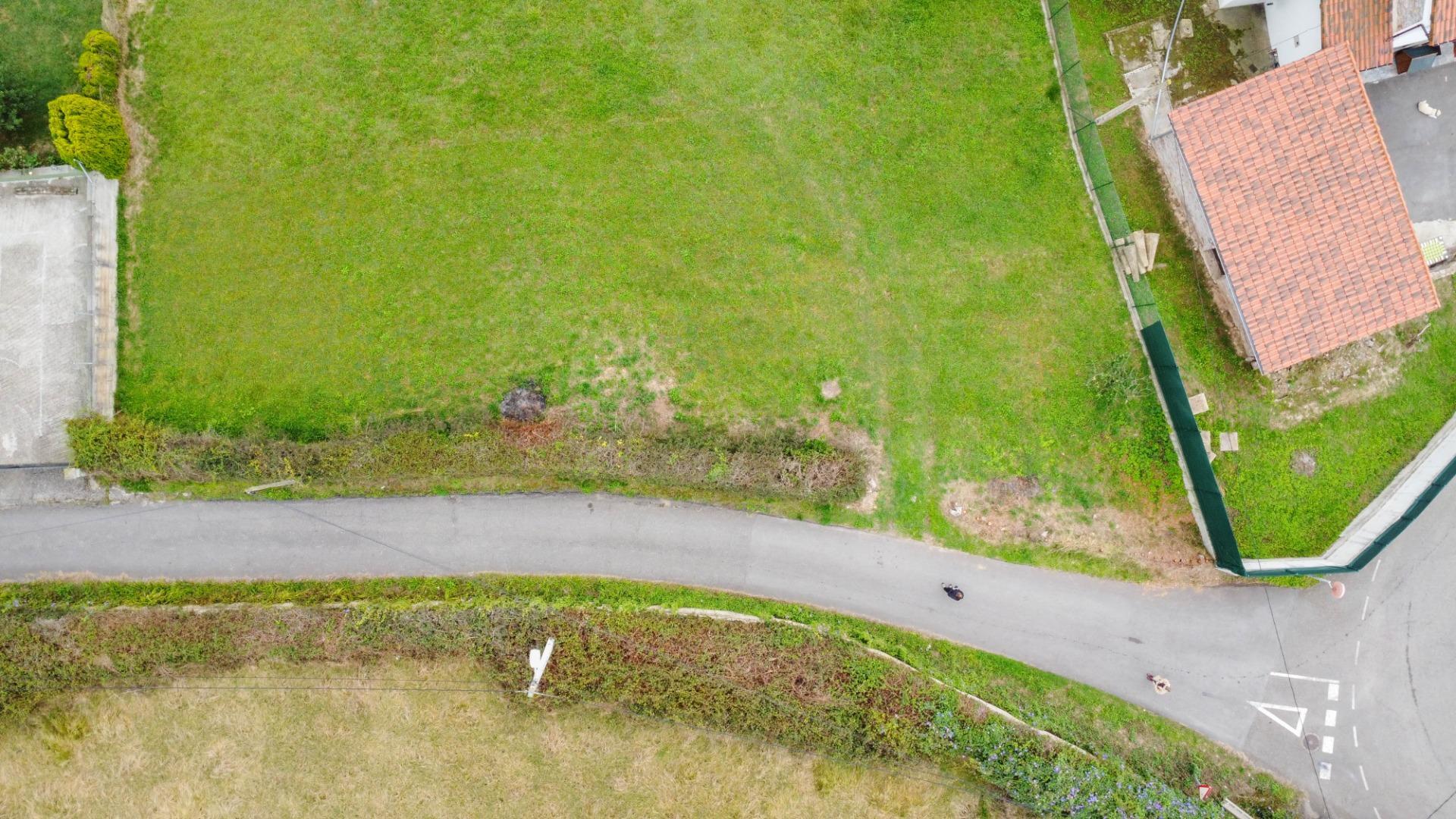 Plot in Corvera de Asturias