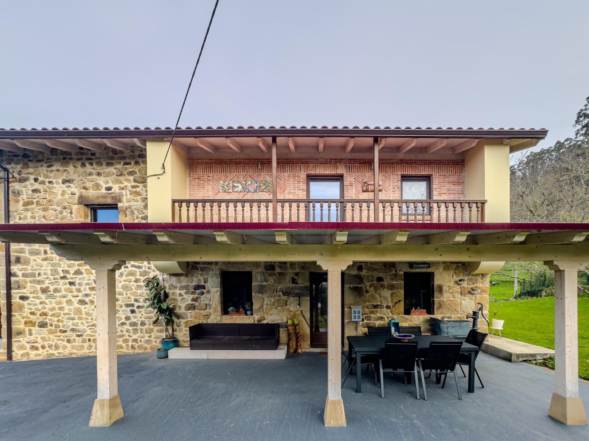 Villa in Castañeda