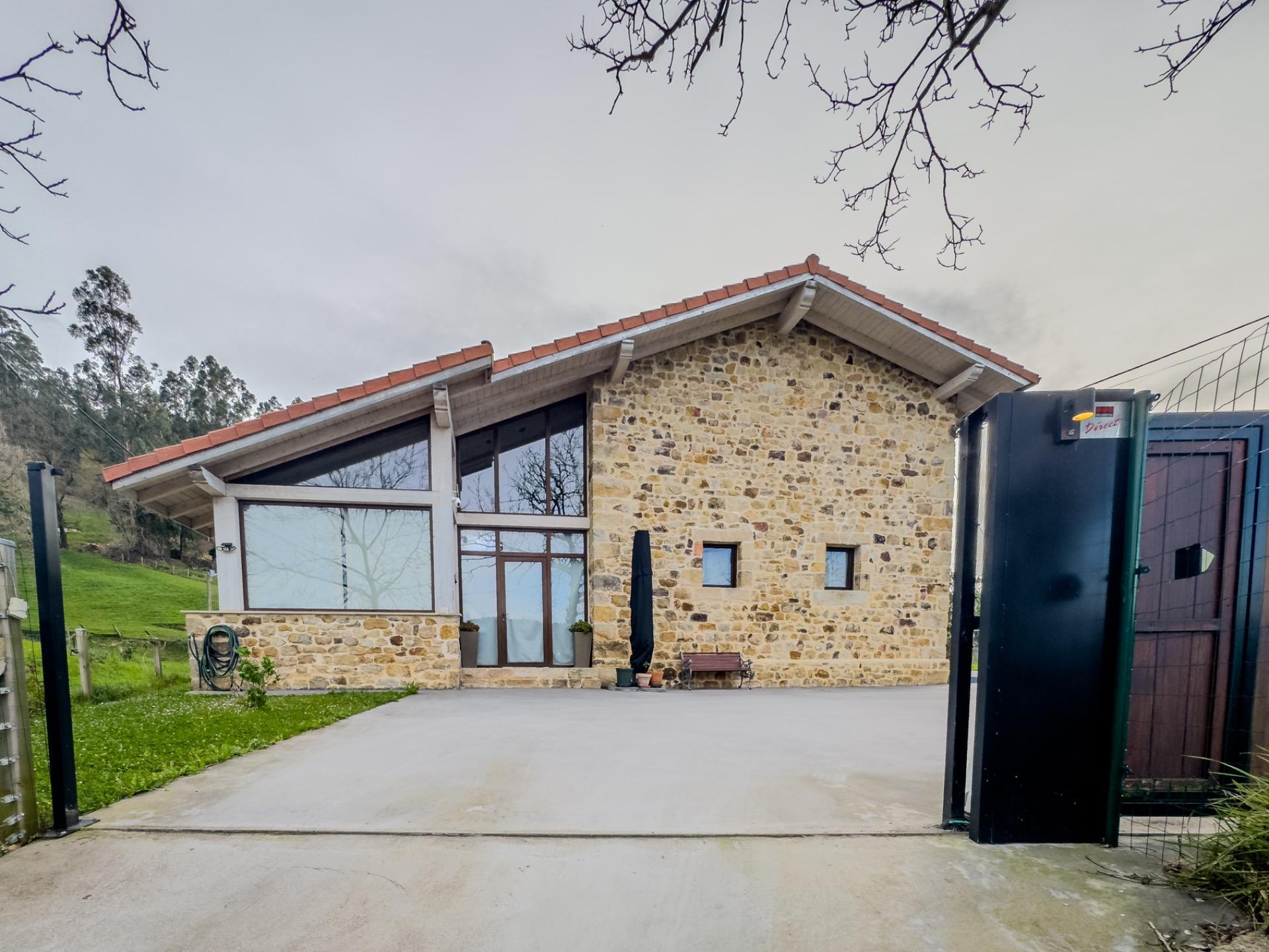 Villa in Castañeda