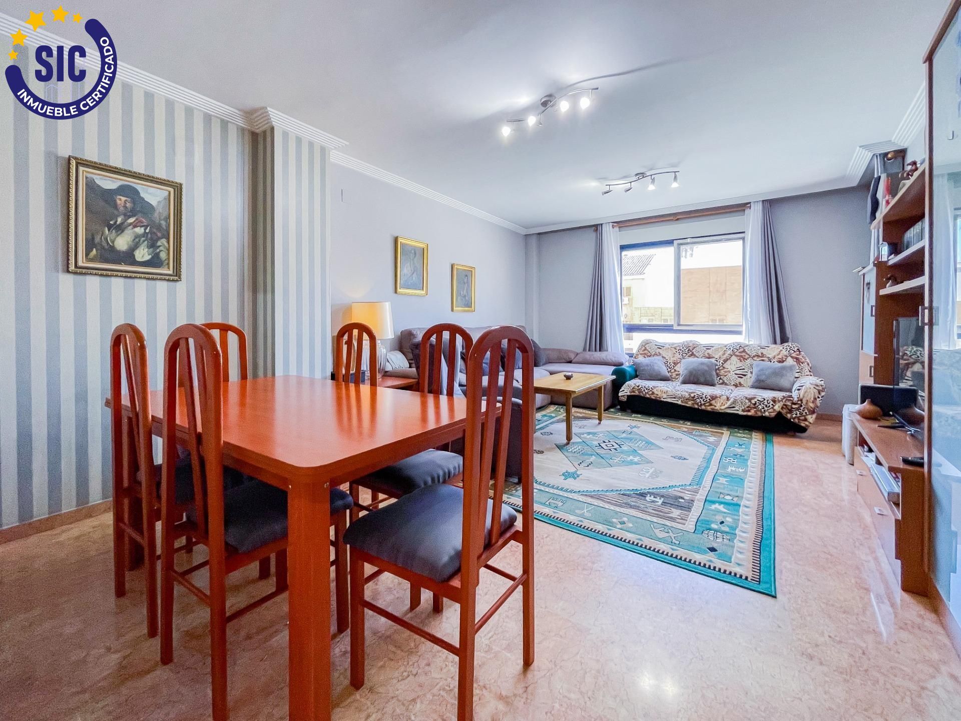 Apartment in Manises