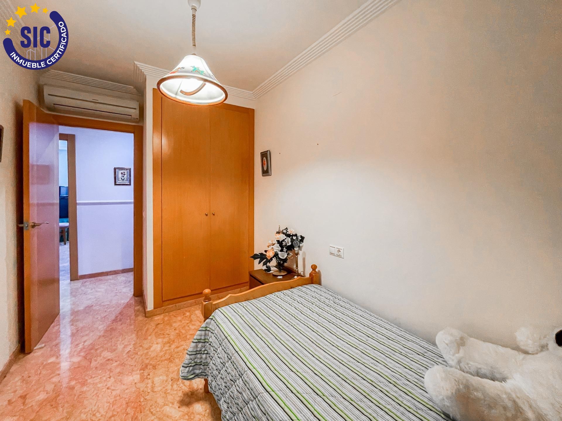 Apartment in Manises