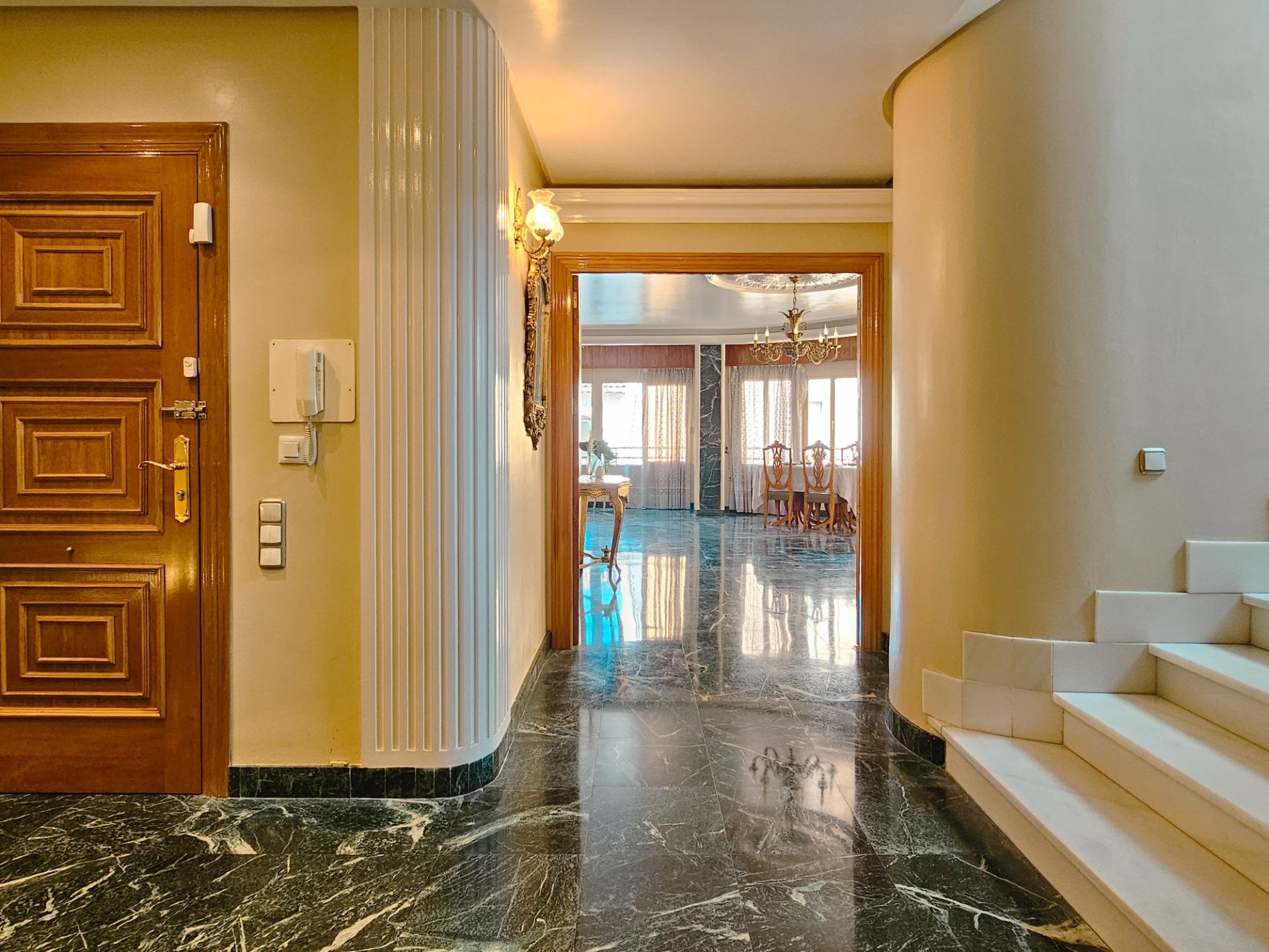 Apartment in Oliva