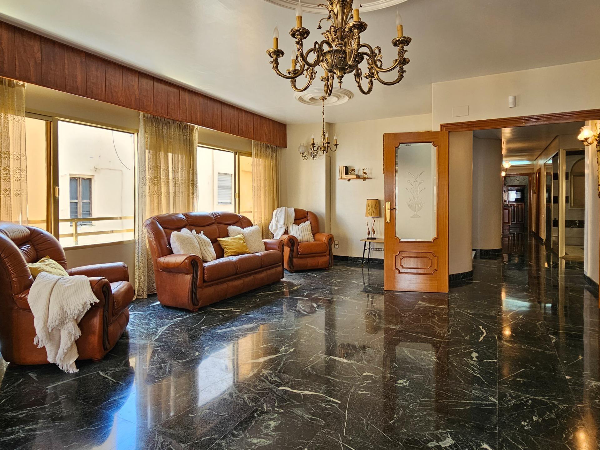 Apartment in Oliva
