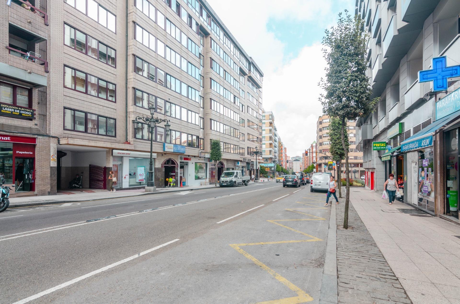 Business in Oviedo