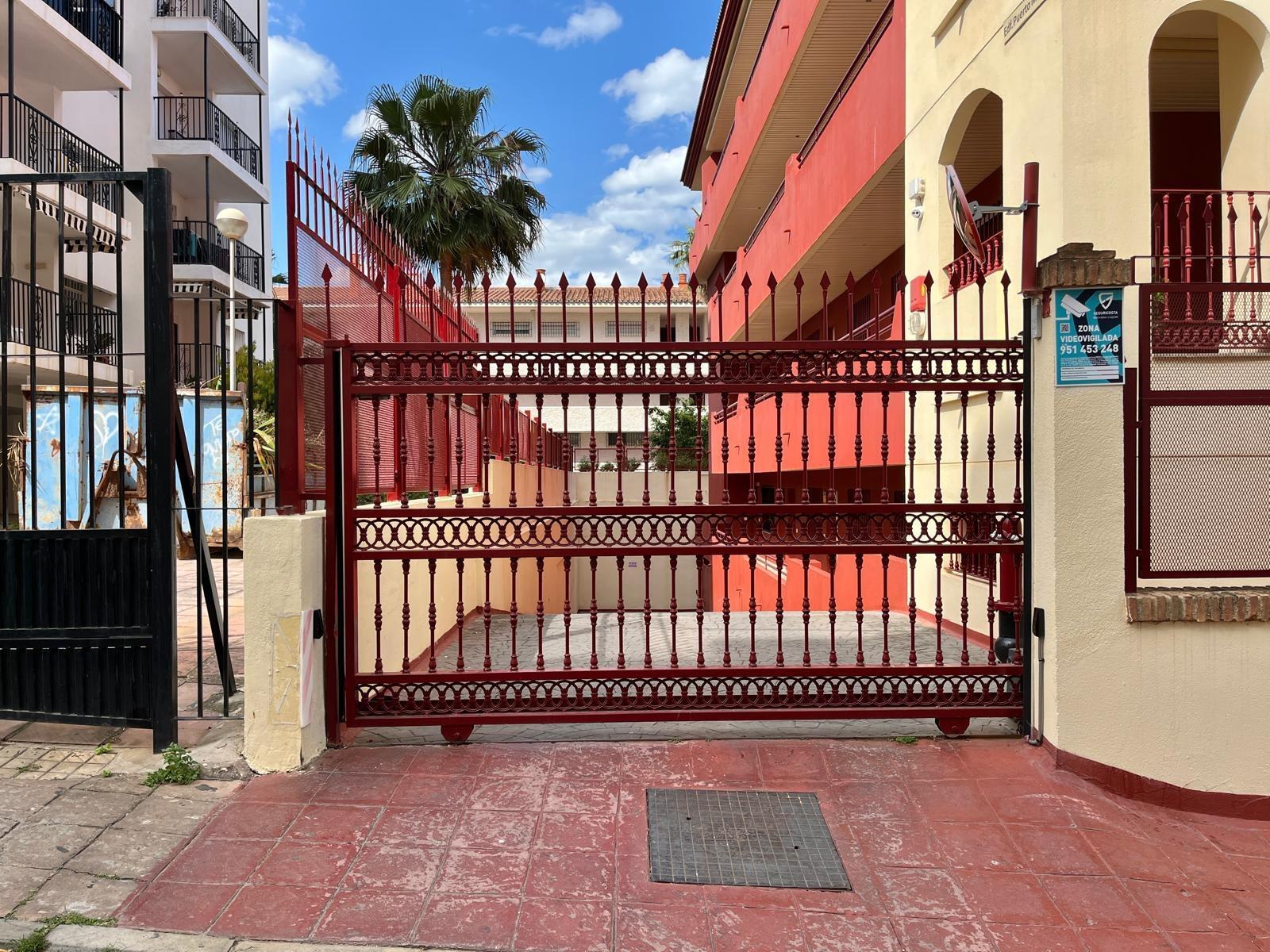 Garajes in Benalmádena