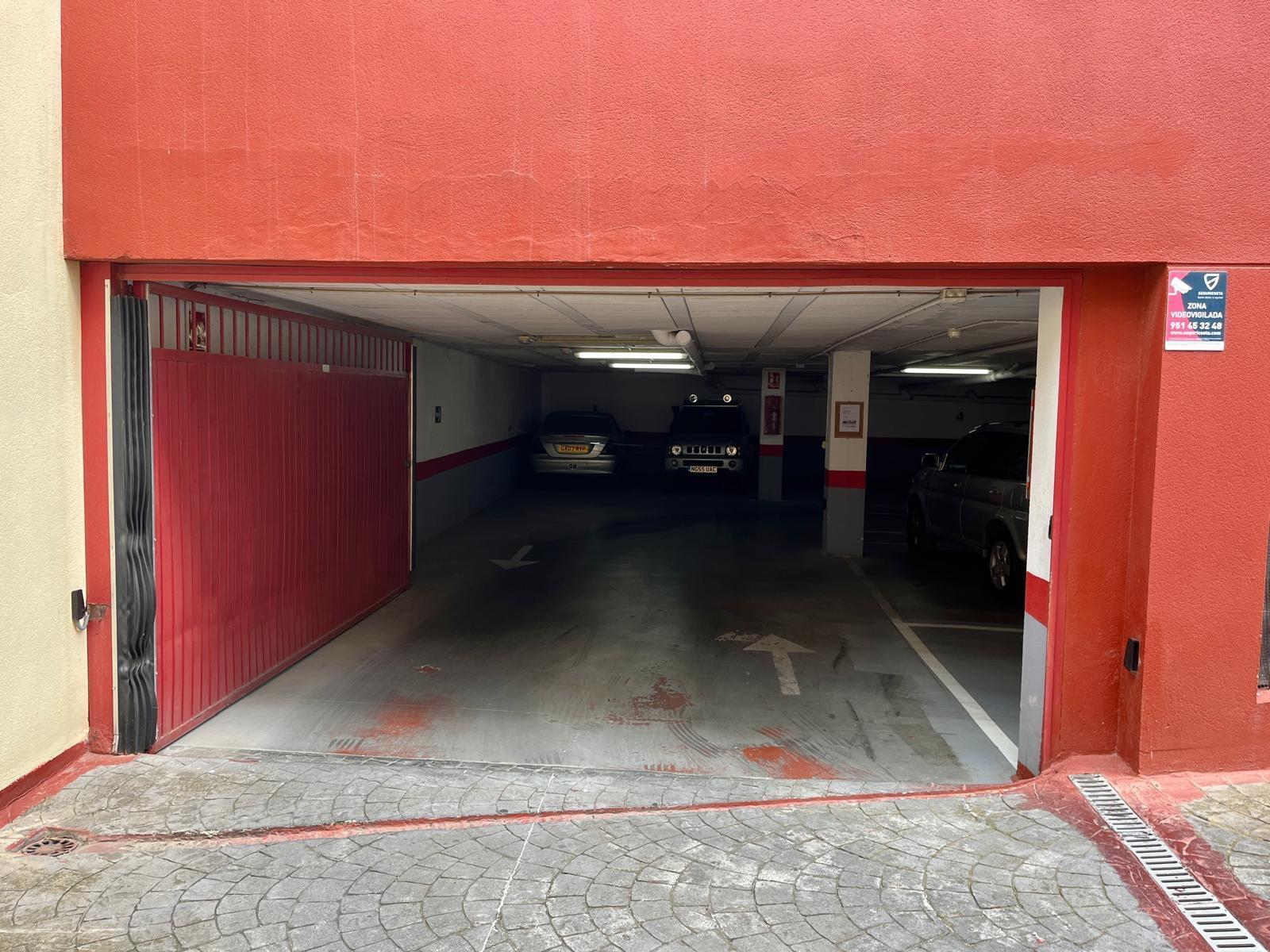 Garajes in Benalmádena