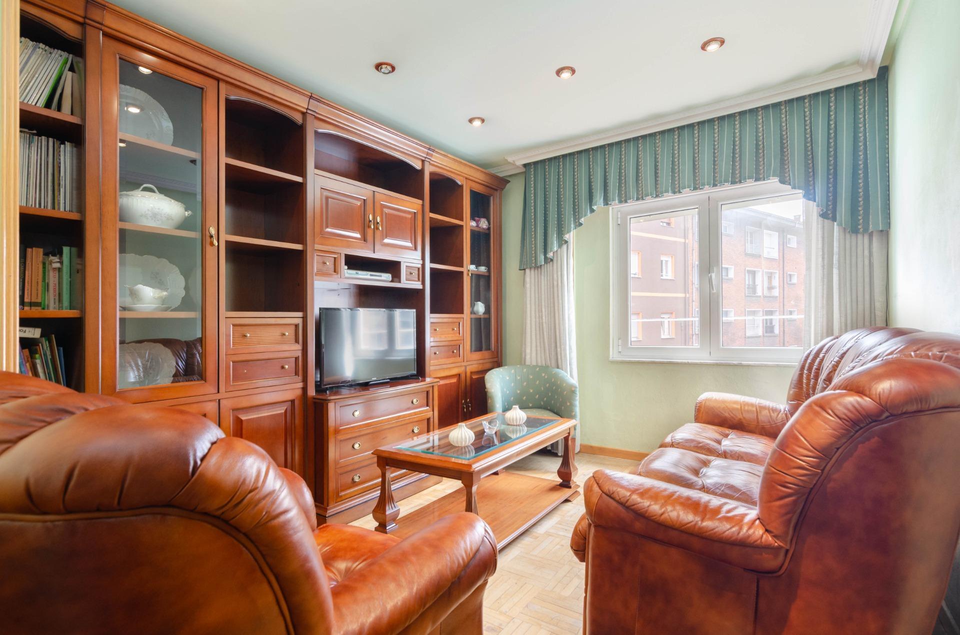 Apartment in Mieres