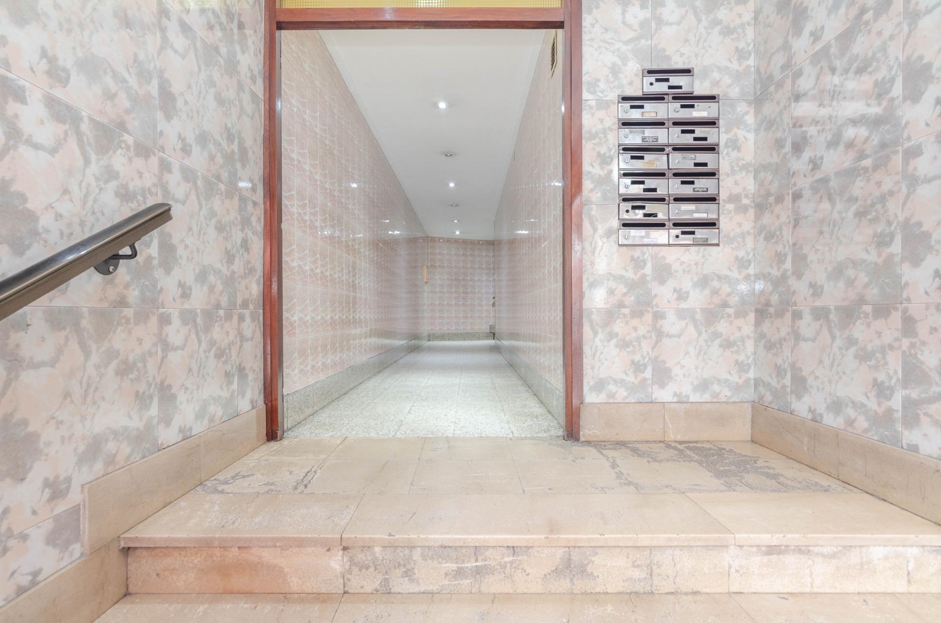 Apartment in Mieres