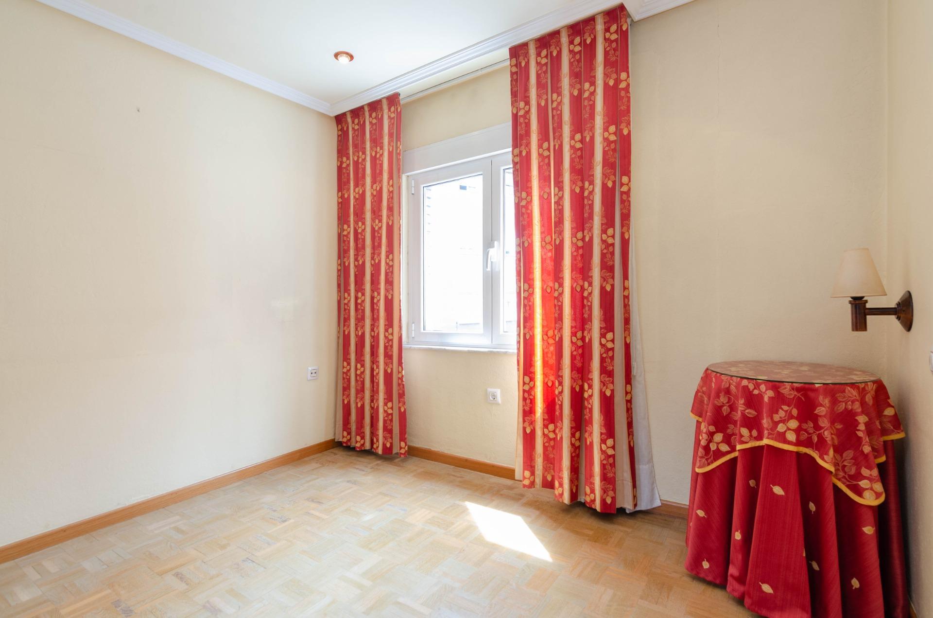 Apartment in Mieres