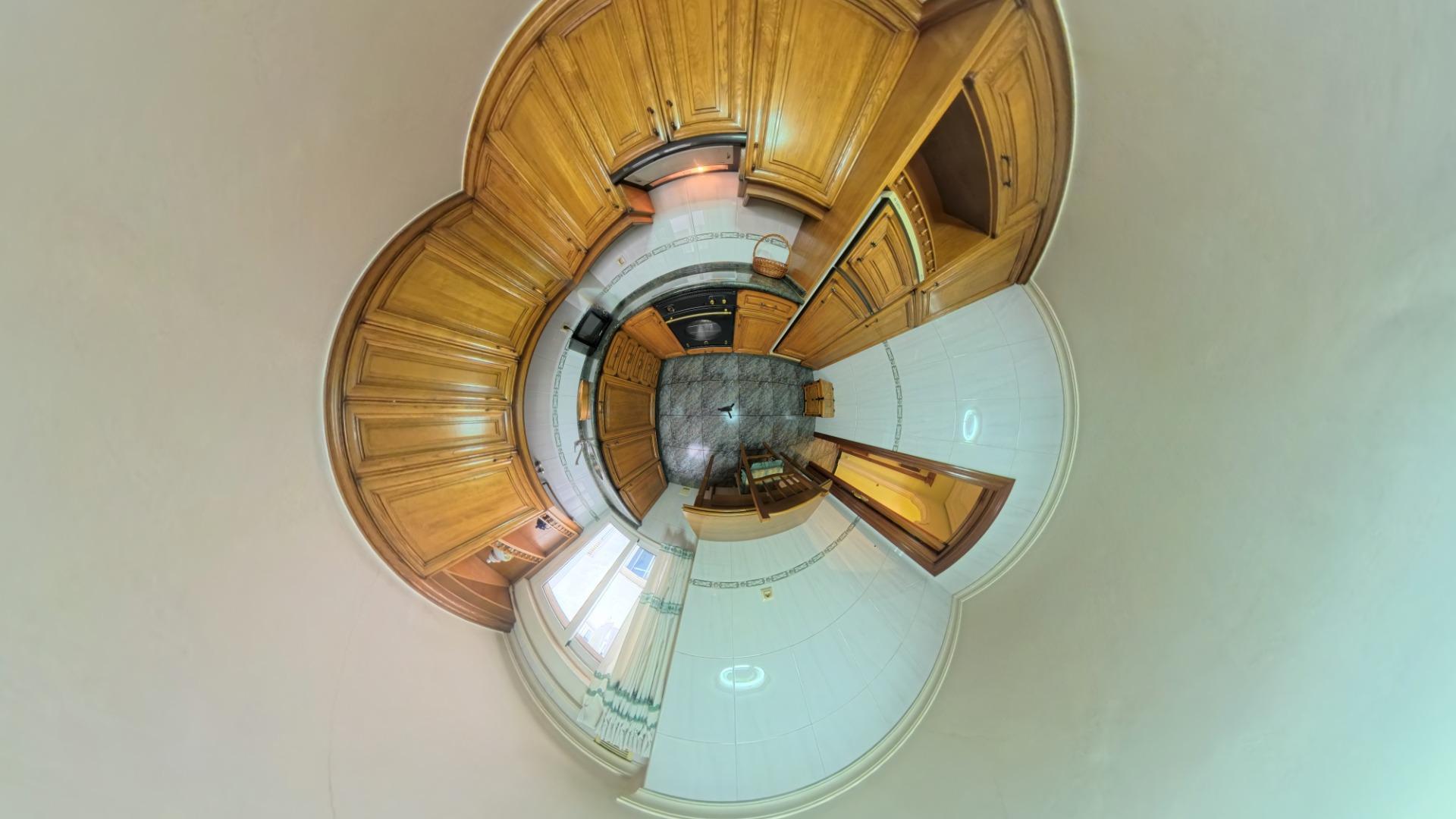 Apartment in Mieres