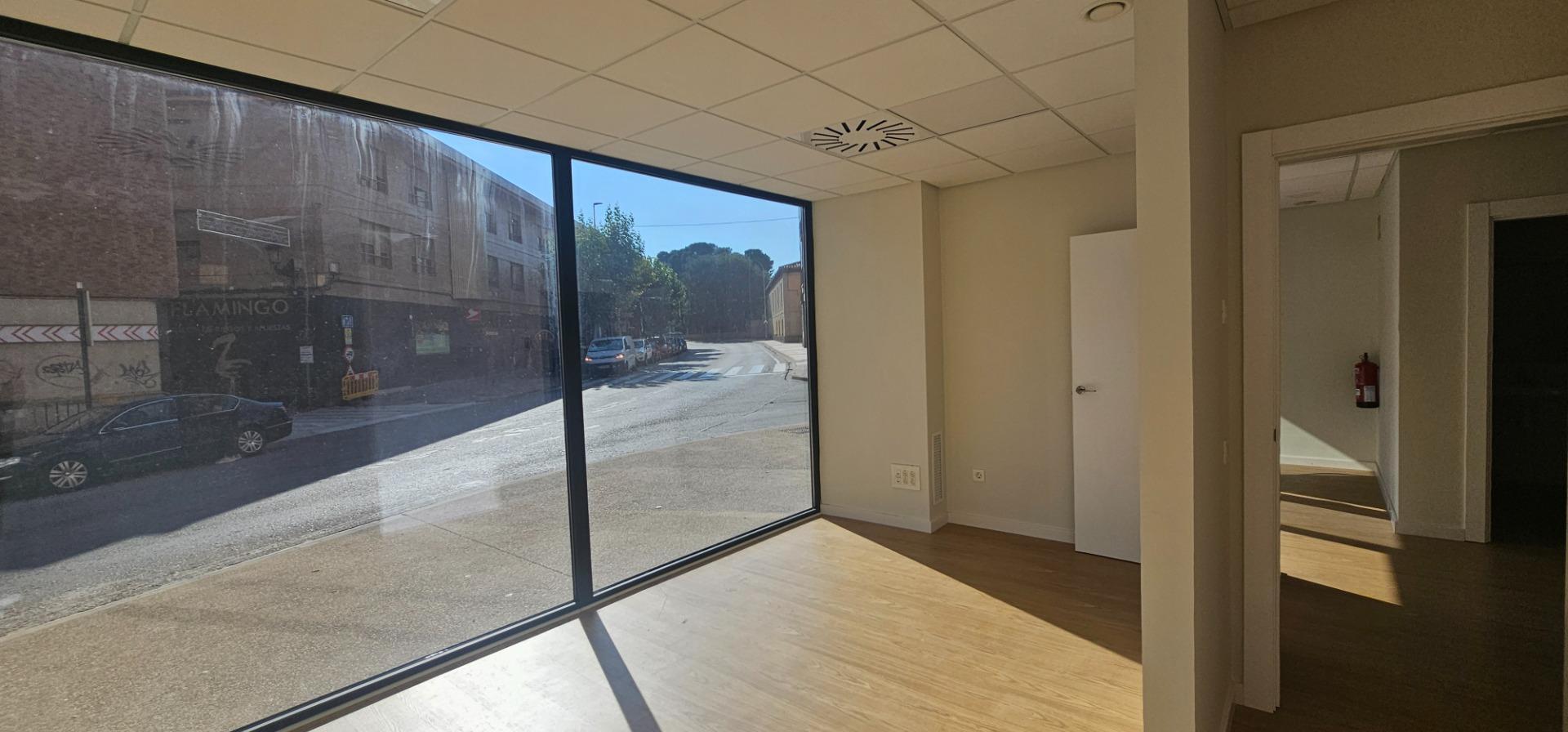 Business in La Almunia de Doña Godina