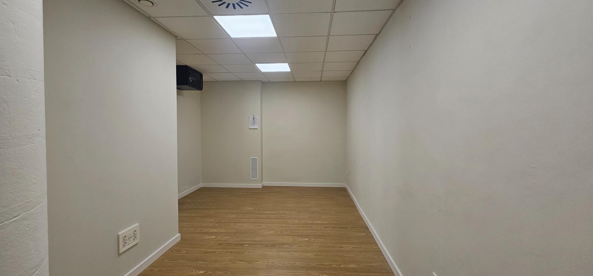 Business in La Almunia de Doña Godina