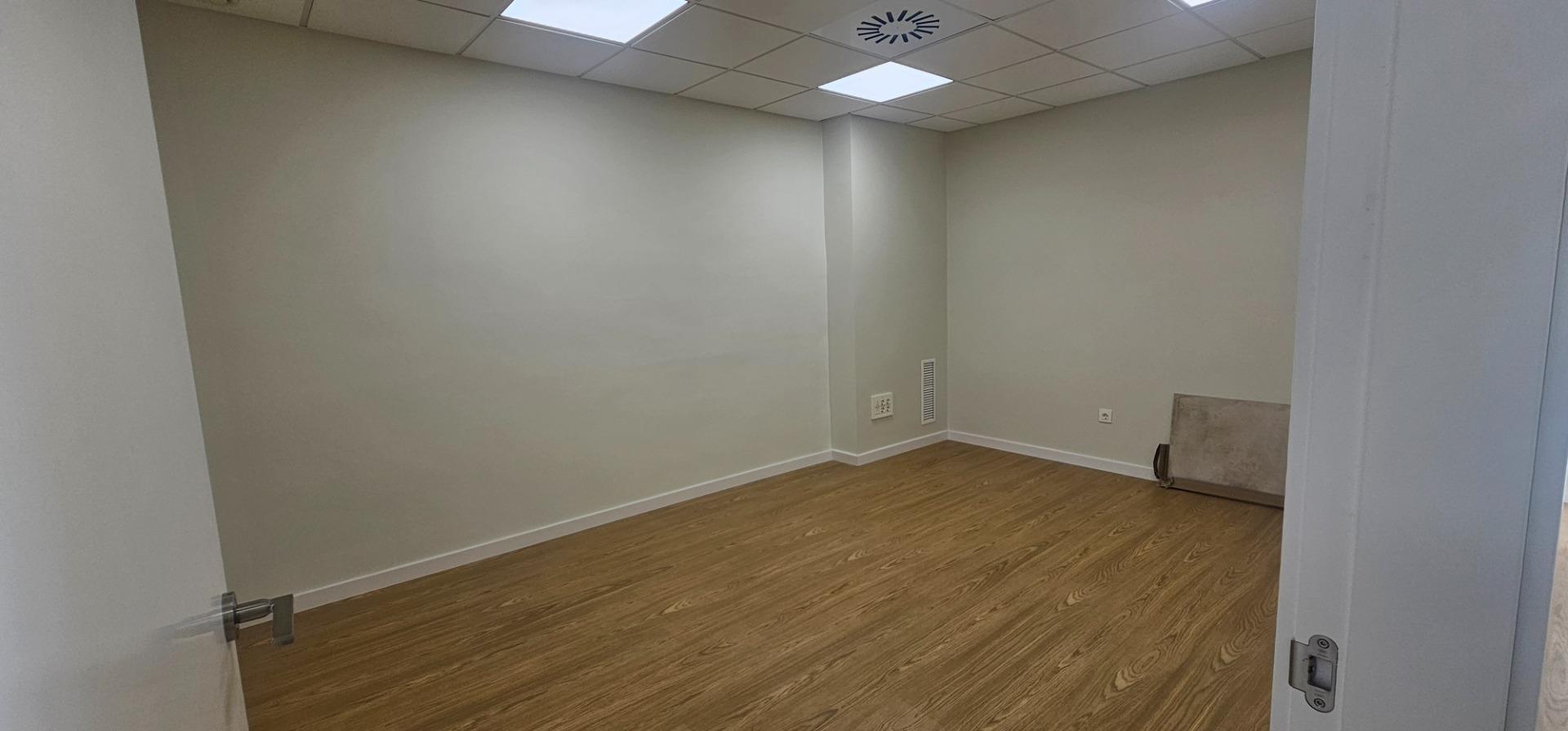 Business in La Almunia de Doña Godina