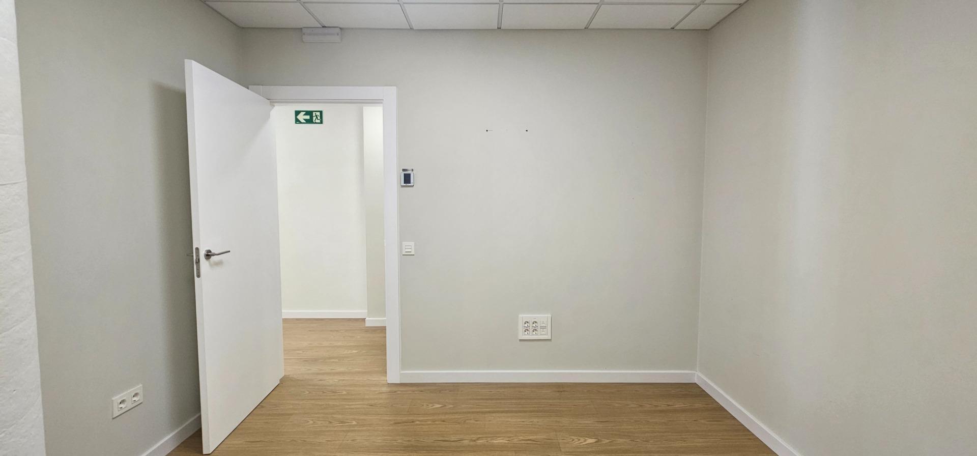 Business in La Almunia de Doña Godina