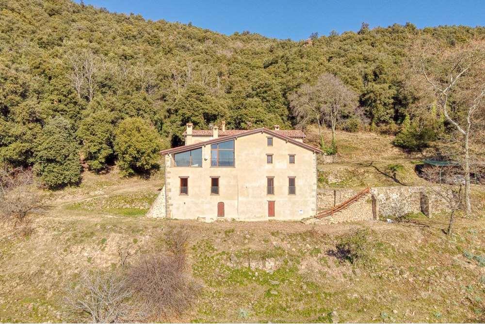 Pisos-Venta-Sant Joan les Fonts-1893760-Foto-2