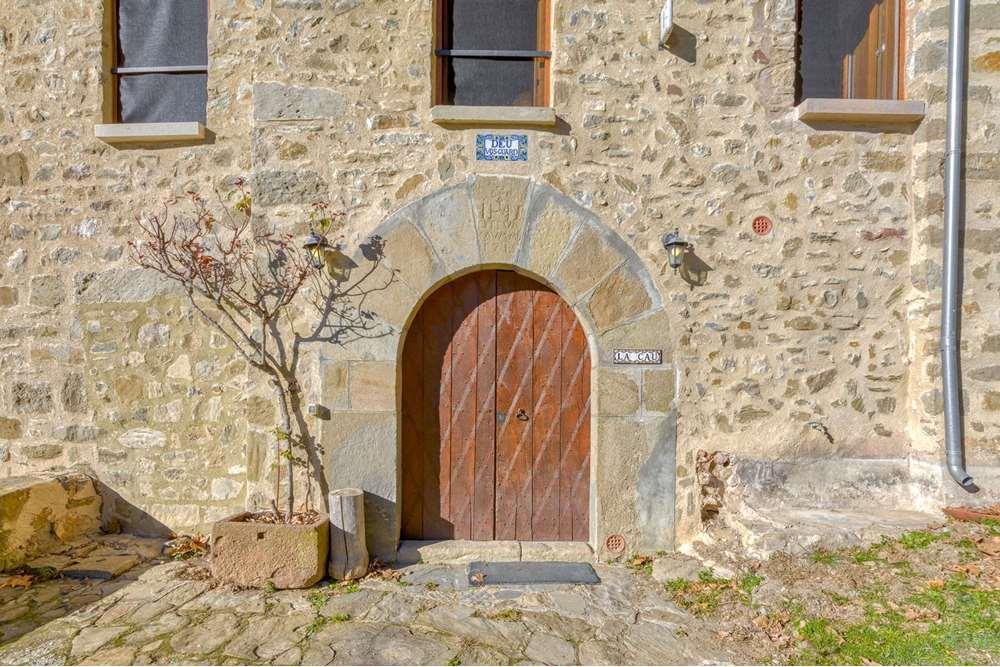 Pisos-Venta-Sant Joan les Fonts-1893760-Foto-3