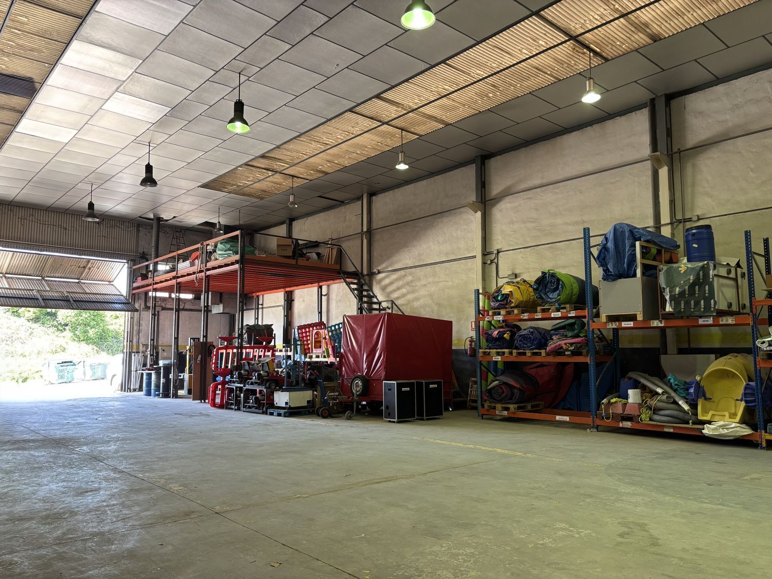 Naves-Venta-Berrioplano-1719292-Foto-6