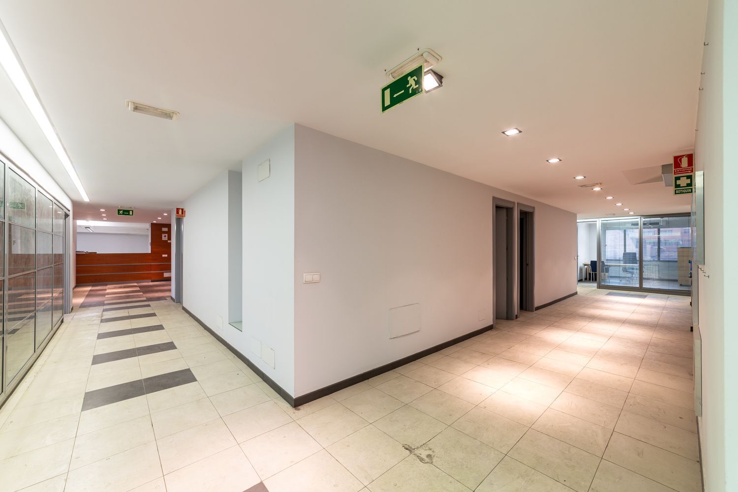 Oficina en venta  Valladolid  11/61