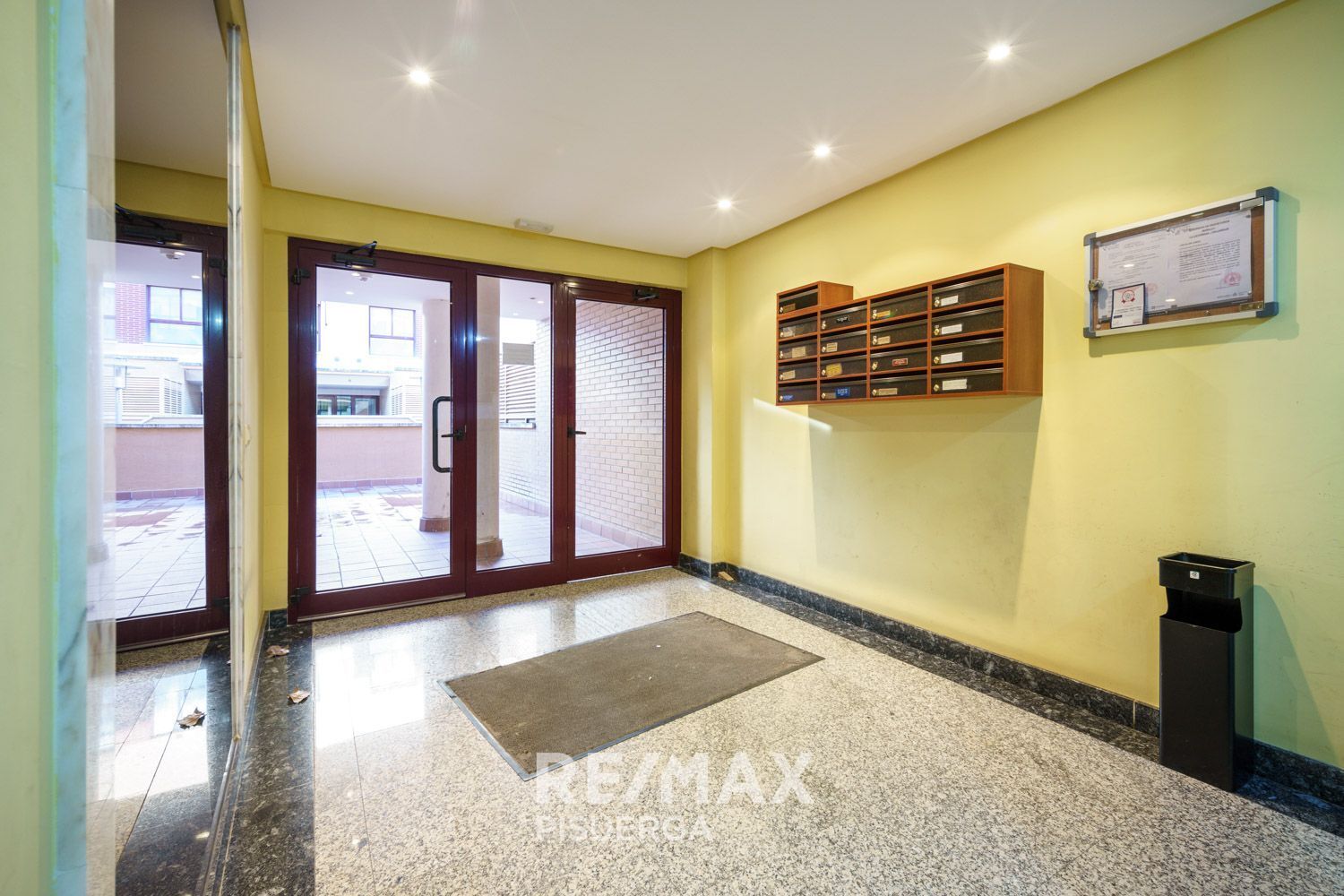 Apartment in Cistérniga