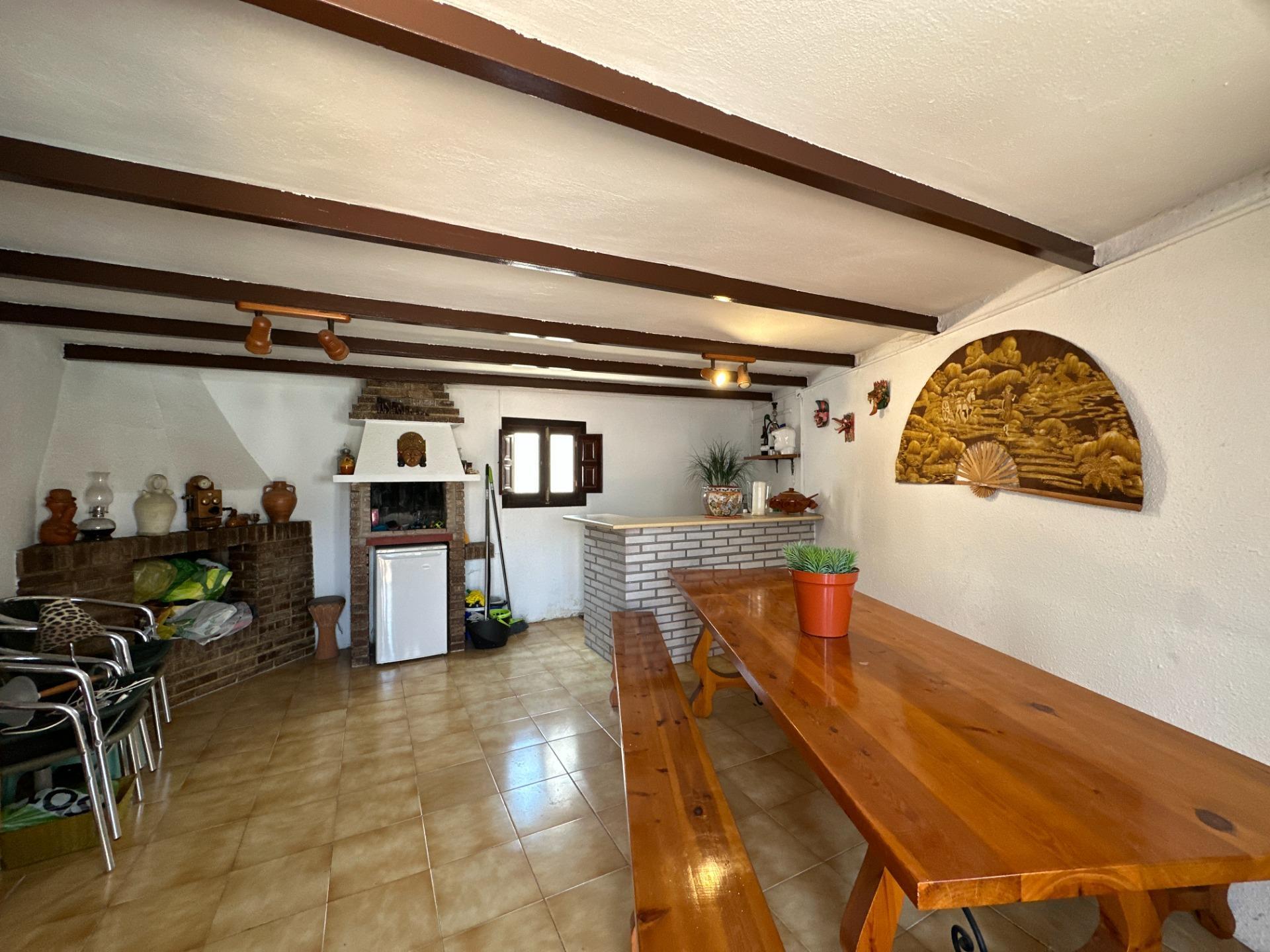 Villa in Zaragoza