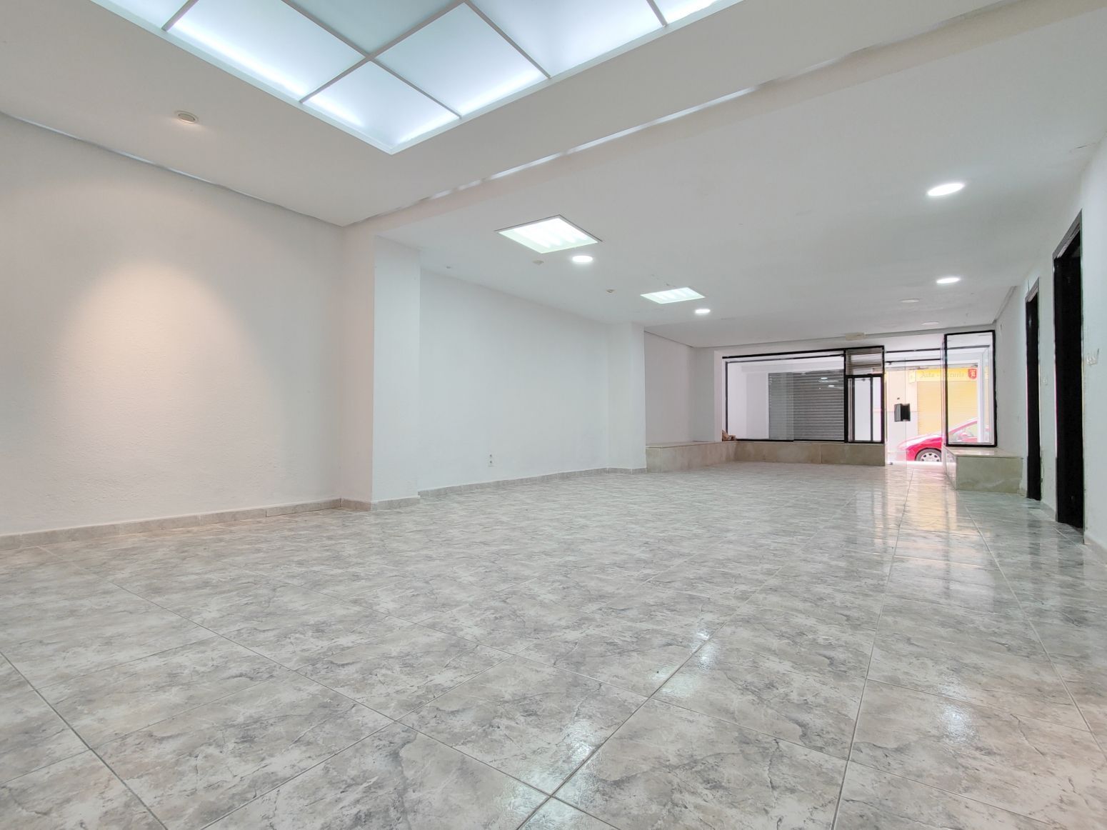 Business in Elche