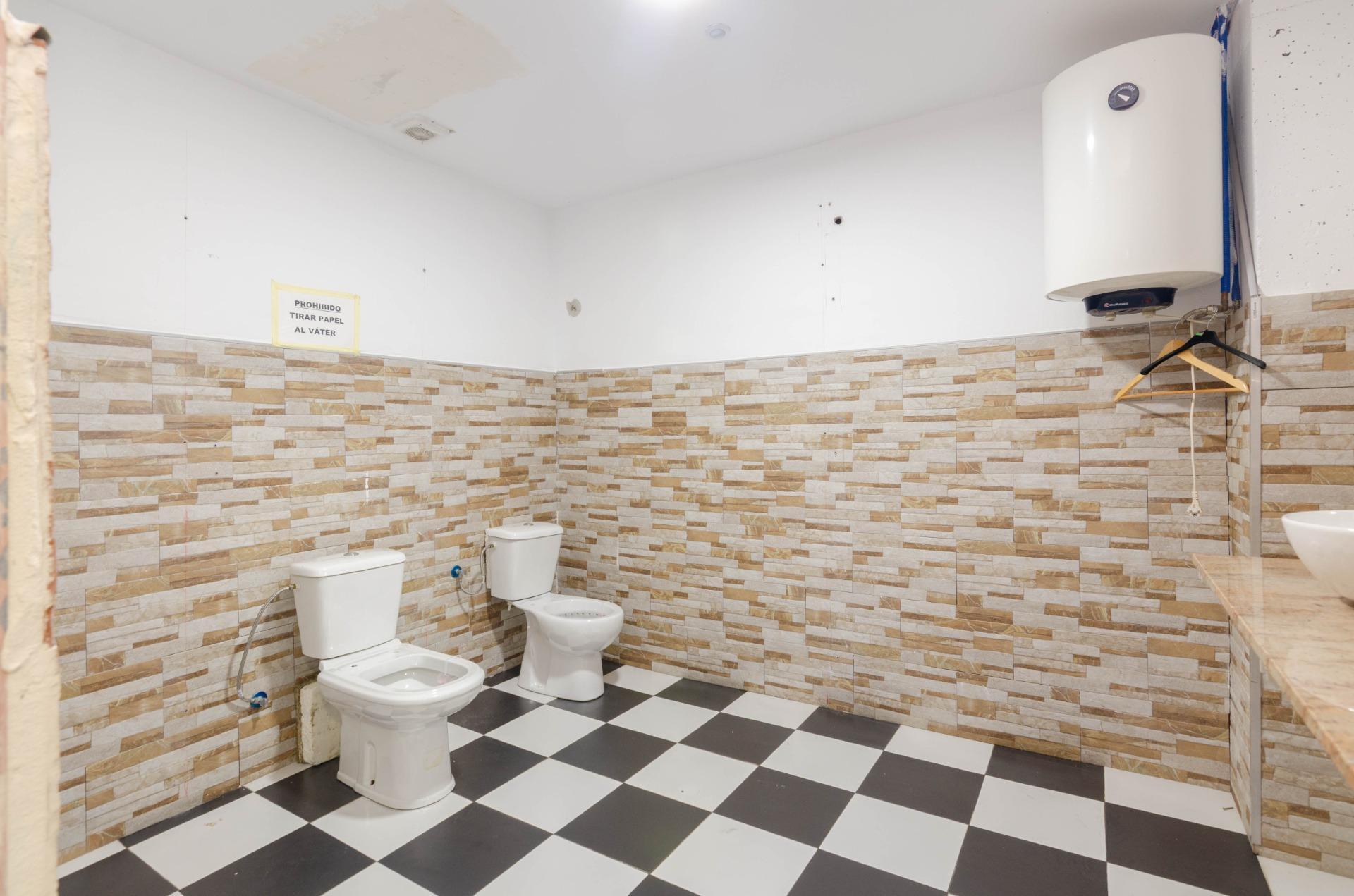 Negocios-Venta-Oviedo-1900511-Foto-8
