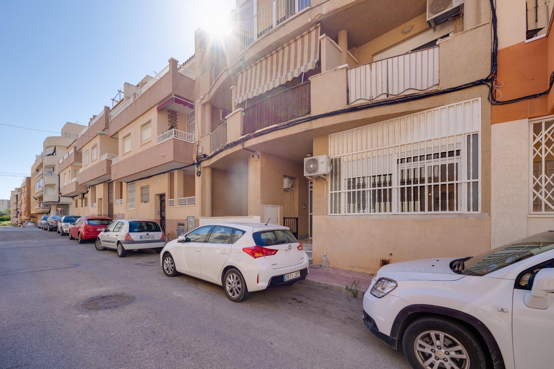 Pisos-Venta-Torrevieja-1935640-Foto-29