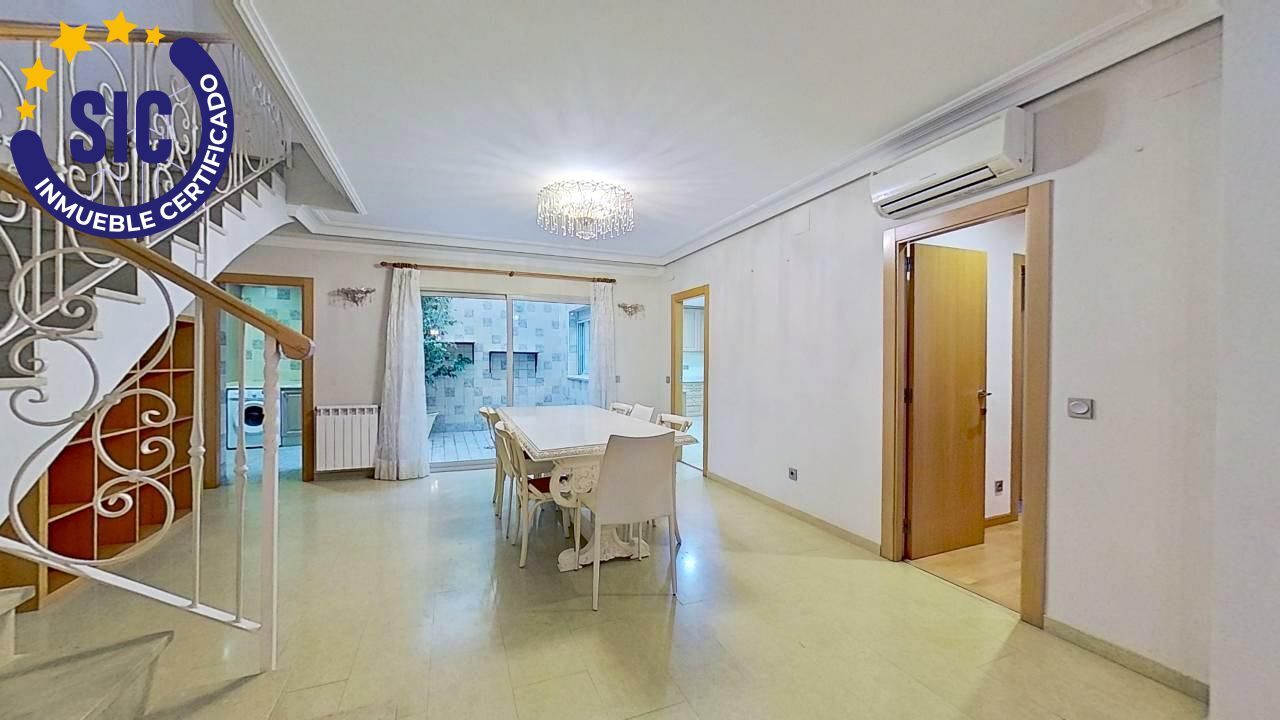 Apartment in Chiva