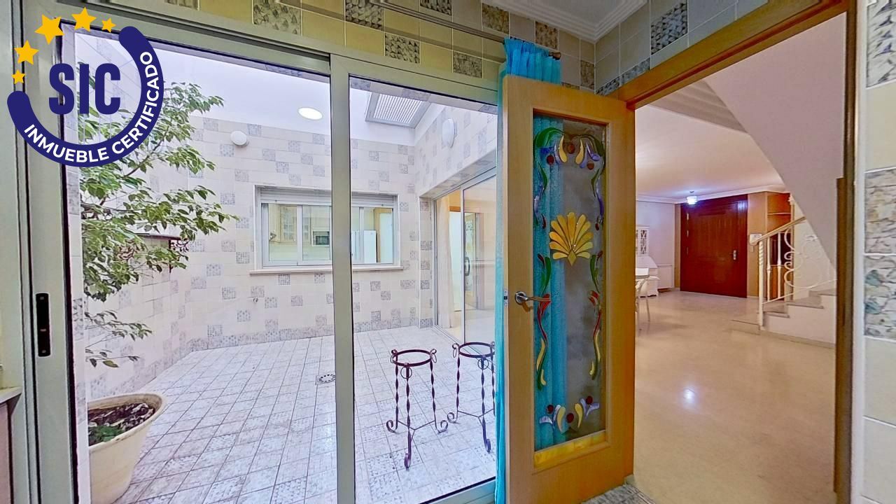 Apartment in Chiva