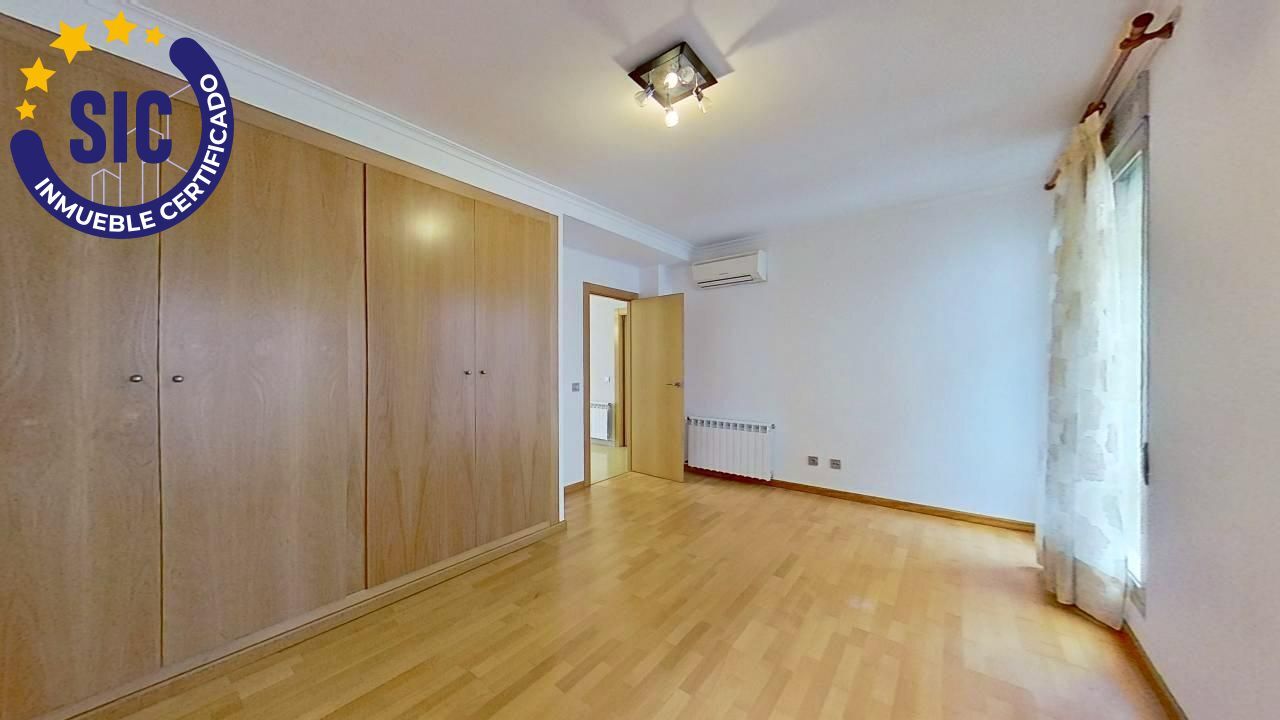 Apartment in Chiva
