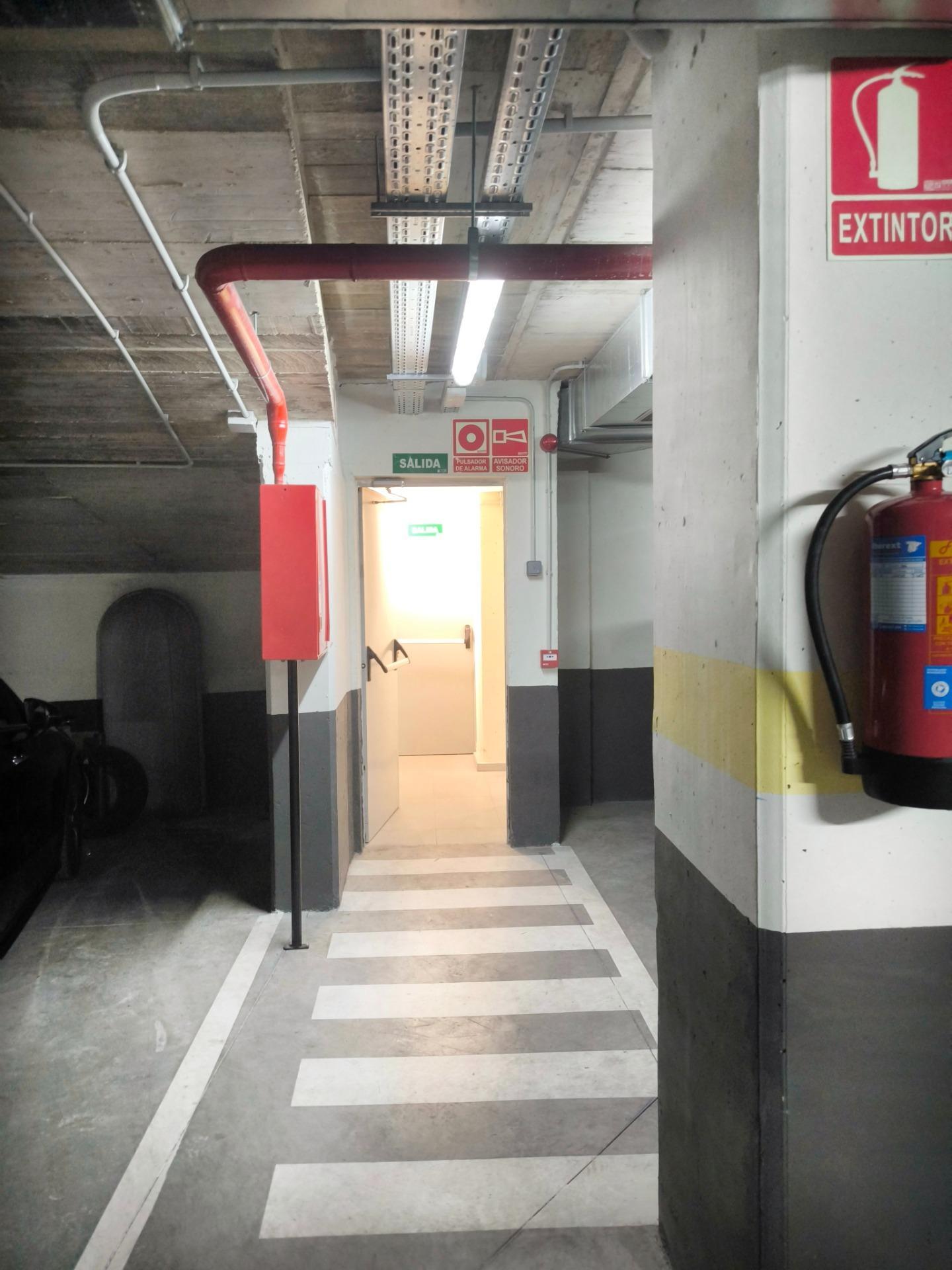 Garajes-Venta-Madrid-1734736-Foto-9