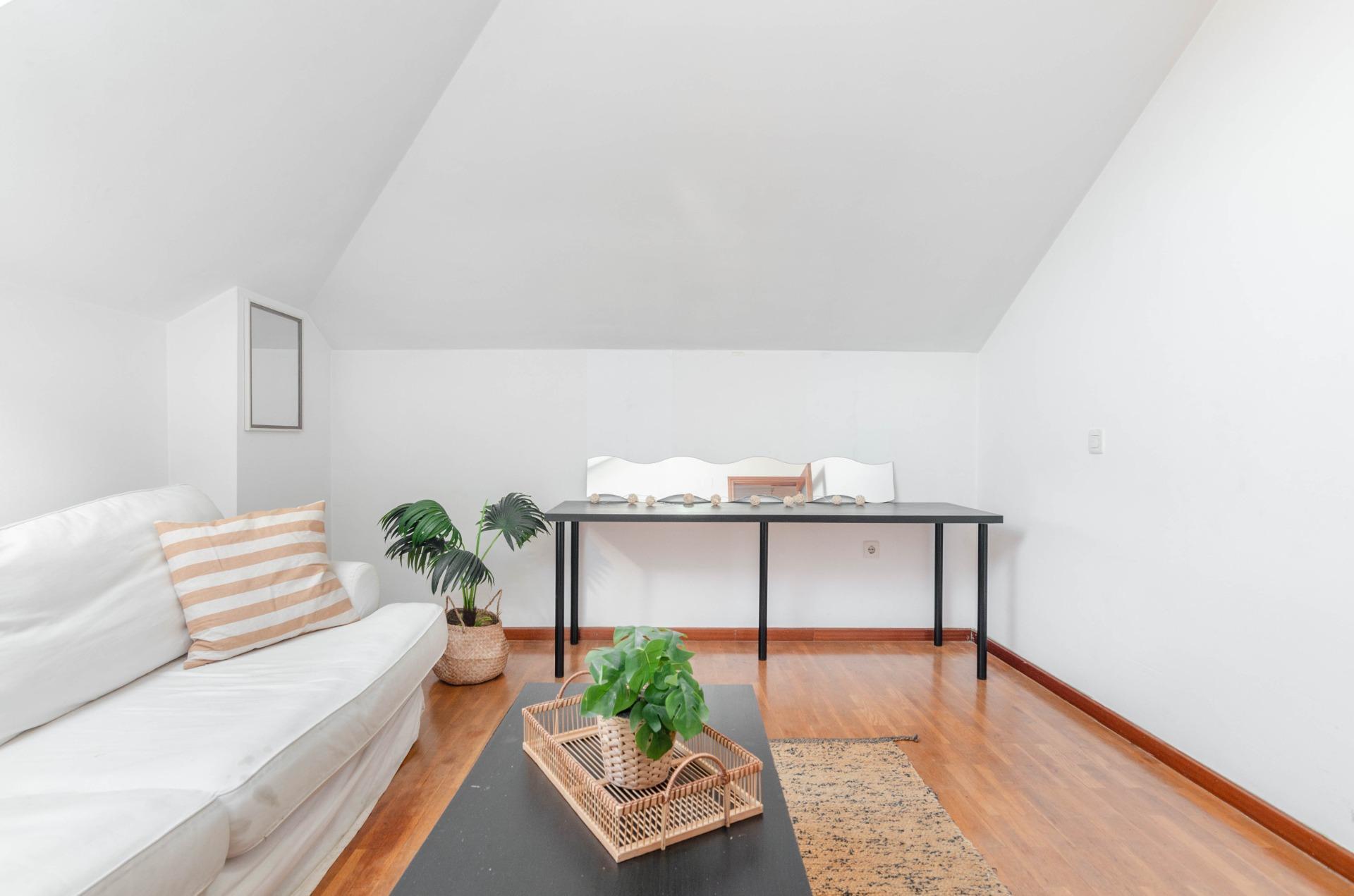 Pisos-Venta-Oviedo-1904804-Foto-3