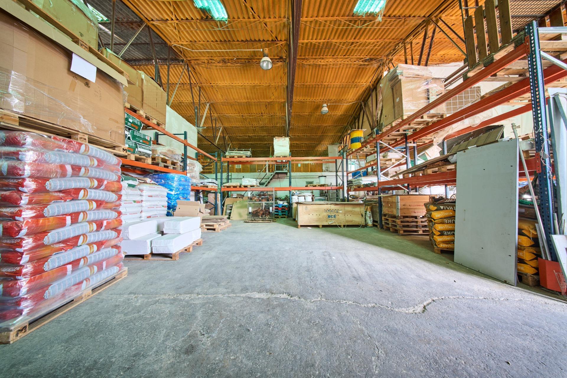 Naves-Venta-Atarfe-1905059-Foto-25