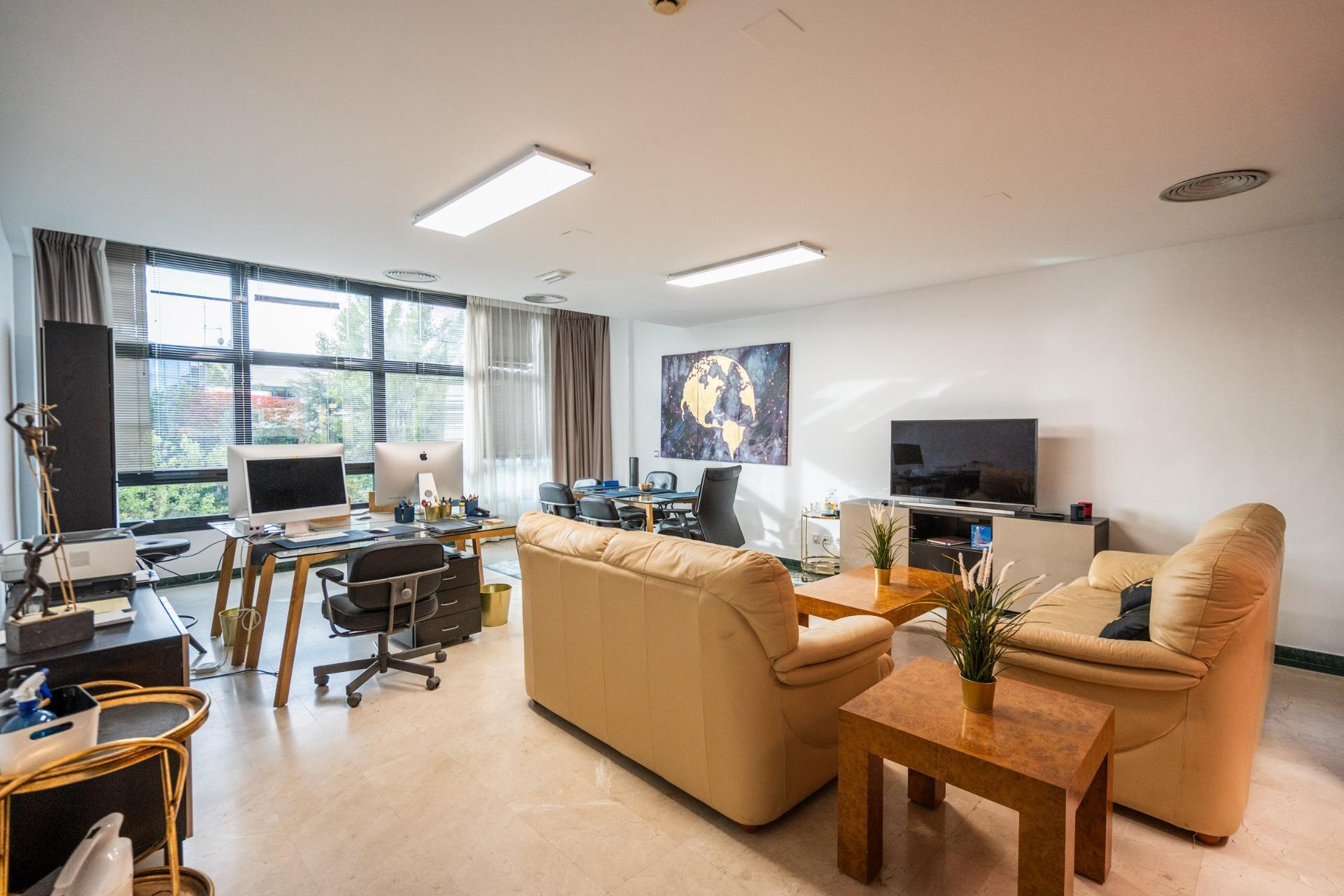 Oficinas-Venta-Las Rozas de Madrid-1904810-Foto-9