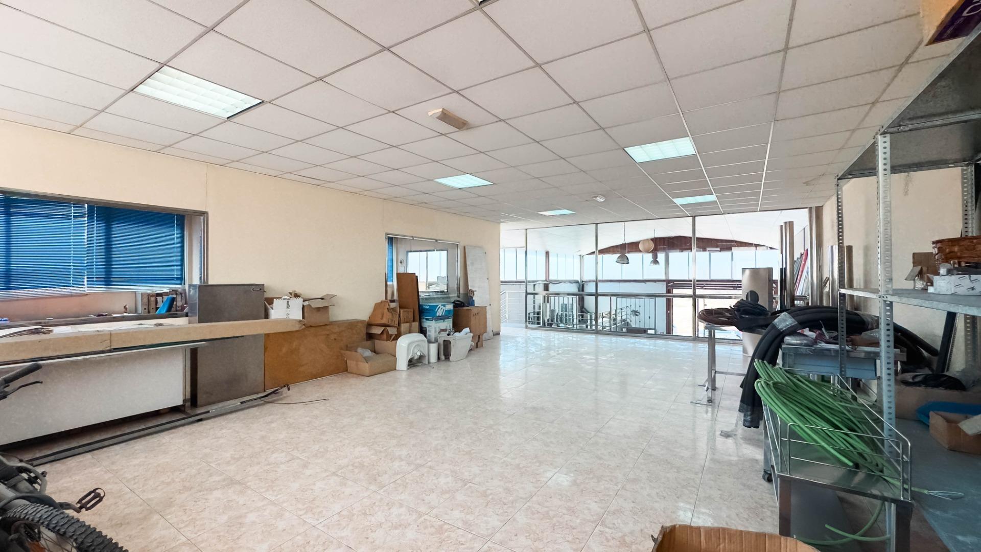 Naves-Venta-Finestrat-1978420-Foto-6