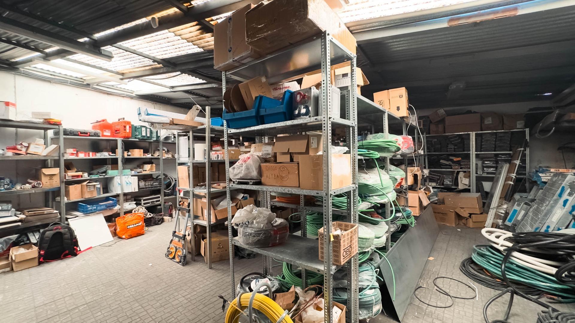 Naves-Venta-Finestrat-1978420-Foto-16