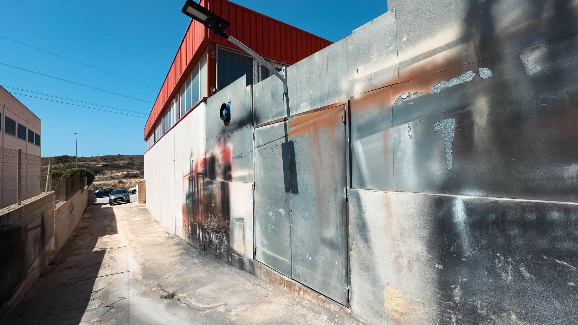 Naves-Venta-Finestrat-1978420-Foto-34