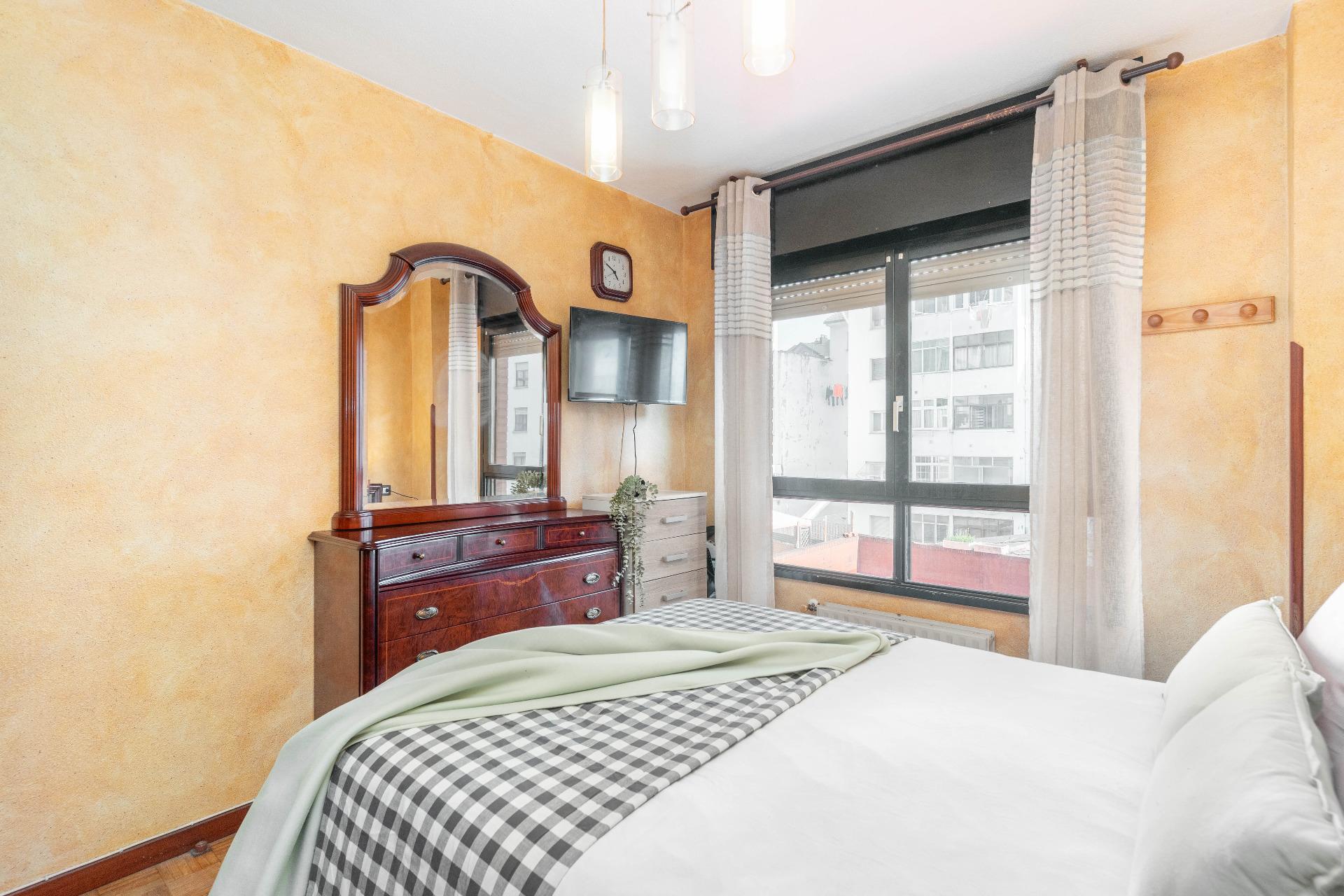 Pisos-Venta-Oviedo-1935631-Foto-2