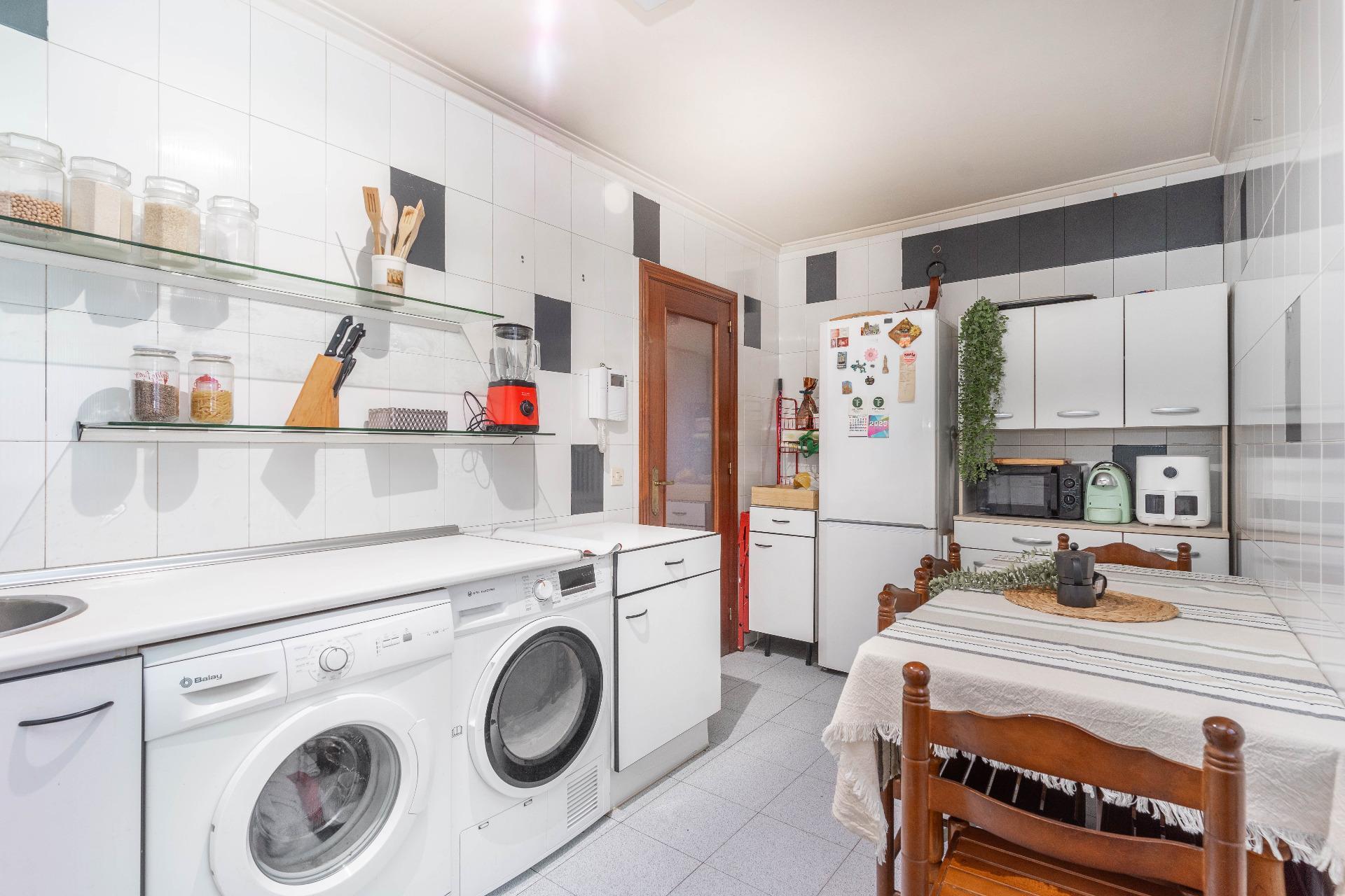 Pisos-Venta-Oviedo-1935631-Foto-15