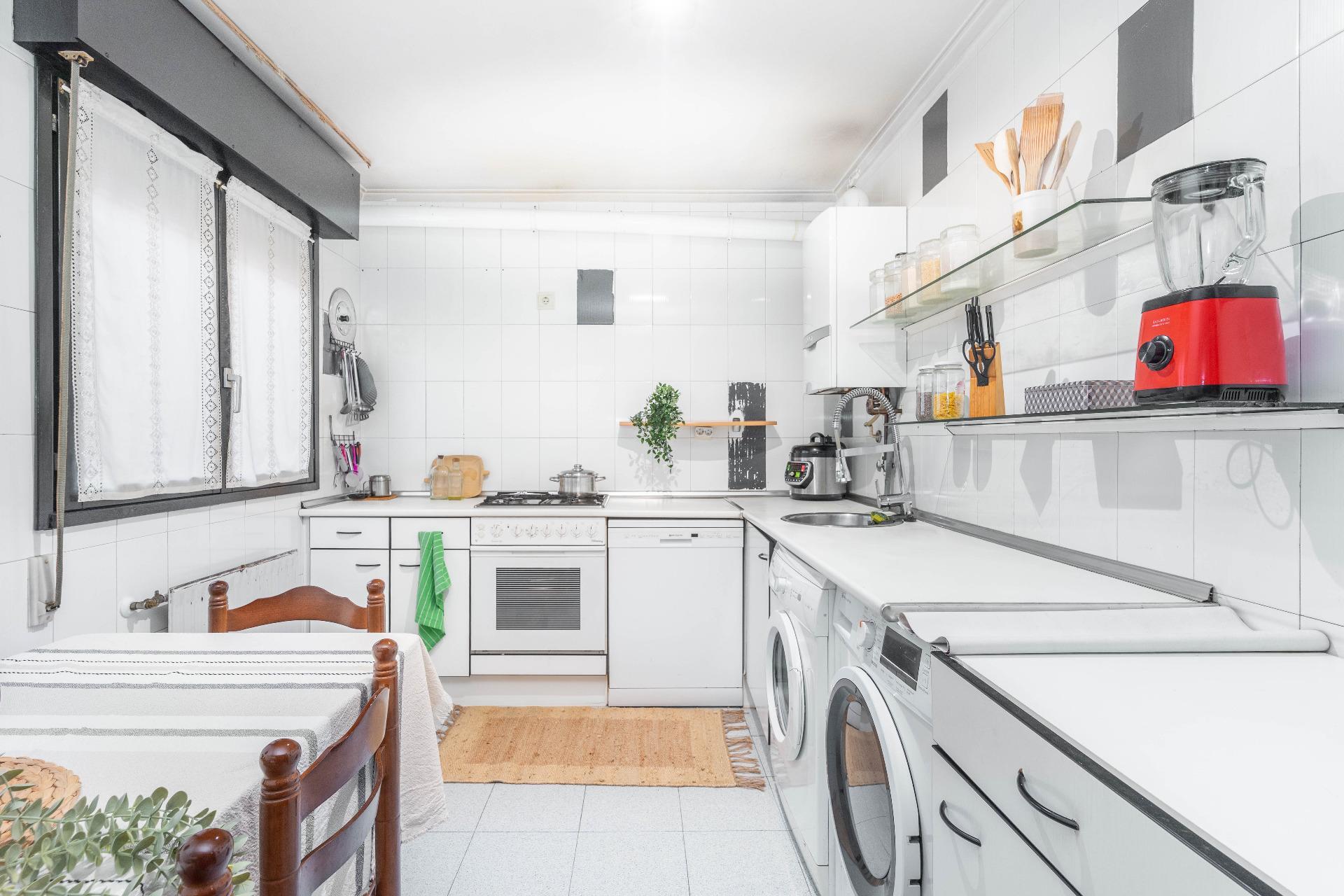 Pisos-Venta-Oviedo-1935631-Foto-12