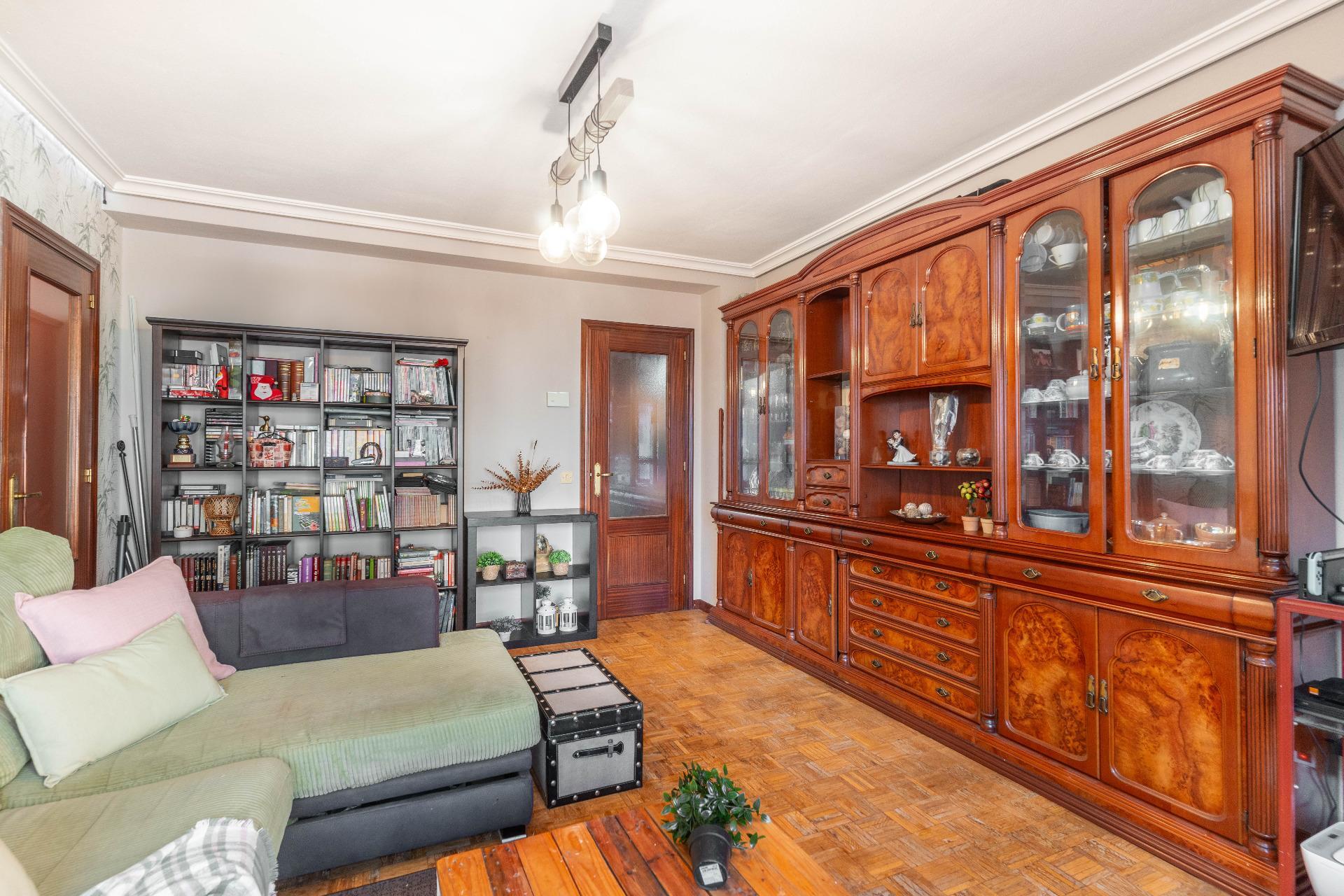 Pisos-Venta-Oviedo-1935631-Foto-21