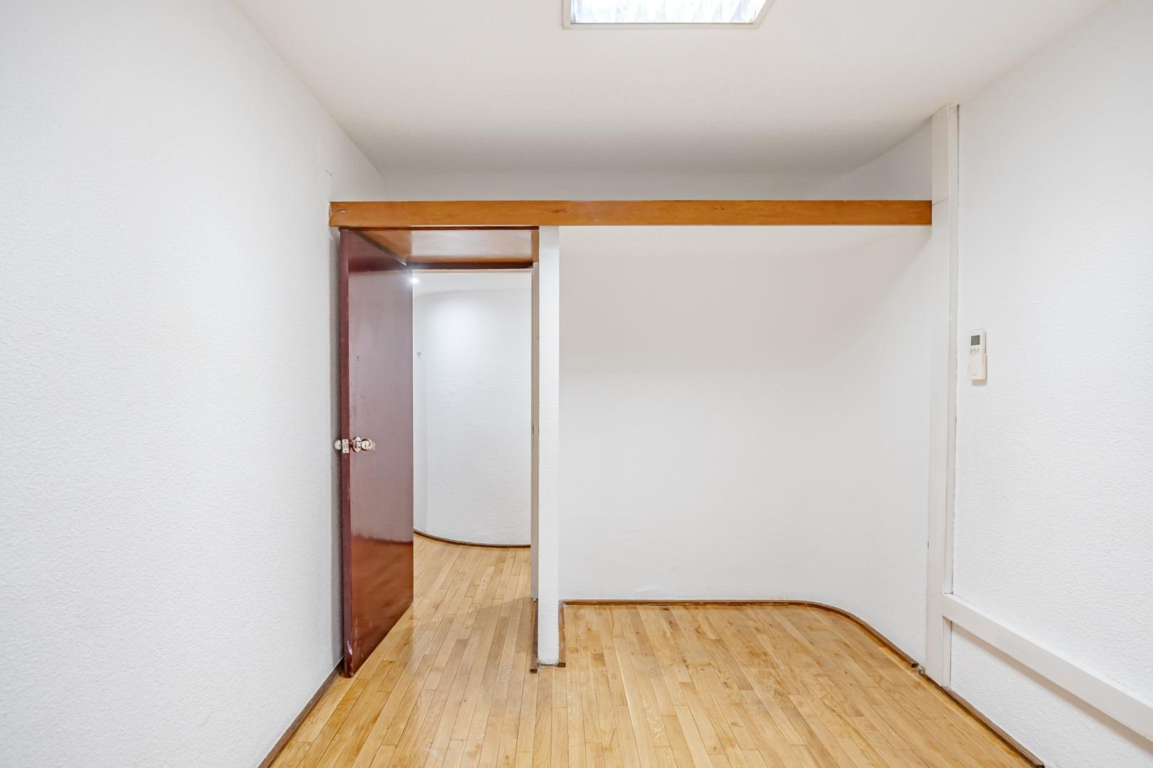 Oficinas-Venta-Madrid-1866571-Foto-13