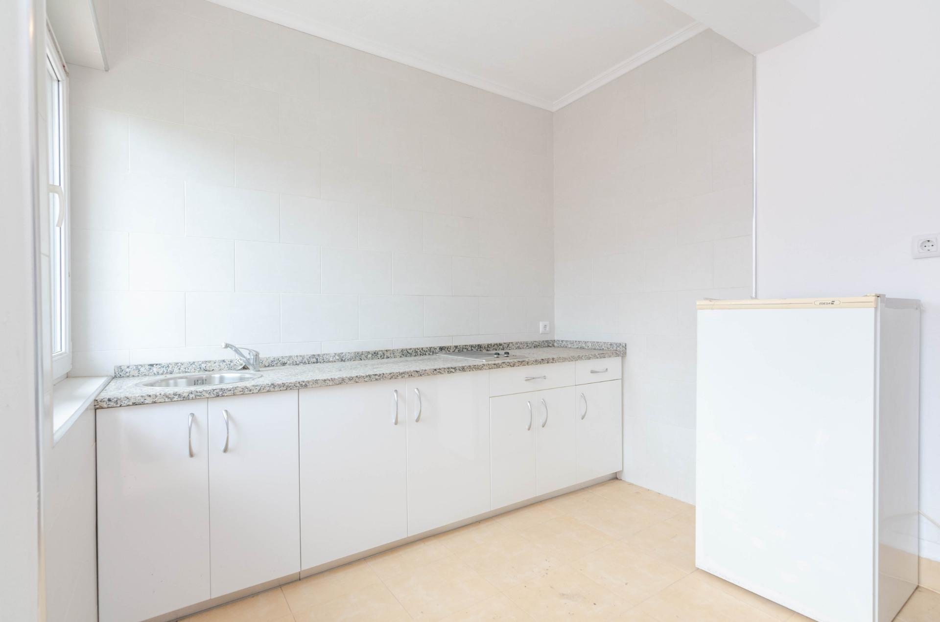 Edificios-Venta-Salas-1752213-Foto-4