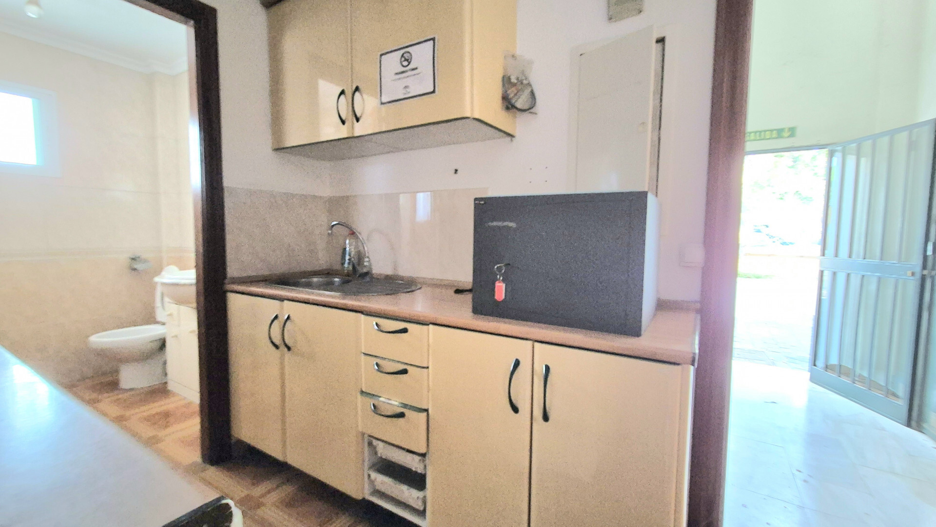 Locales-Venta-Marbella-1935637-Foto-12