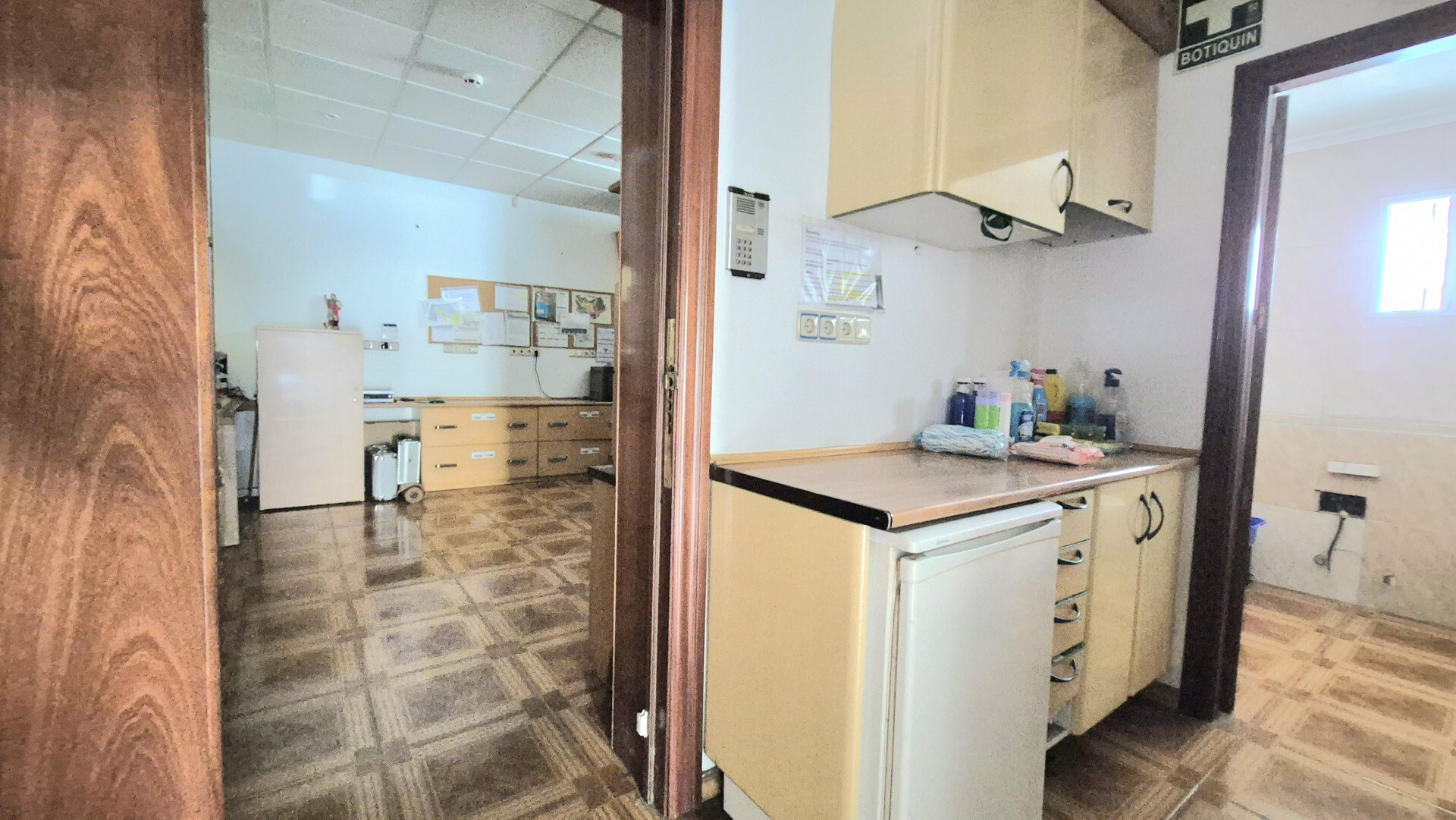 Locales-Venta-Marbella-1935637-Foto-13