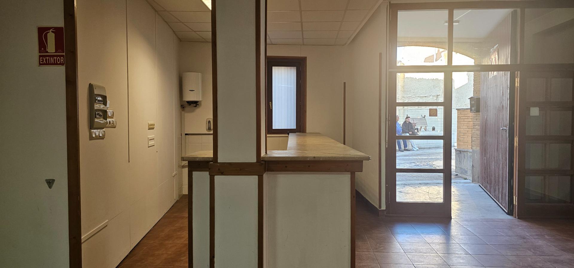 Negocios-Venta-La Almunia de Doña Godina-1884862-Foto-3